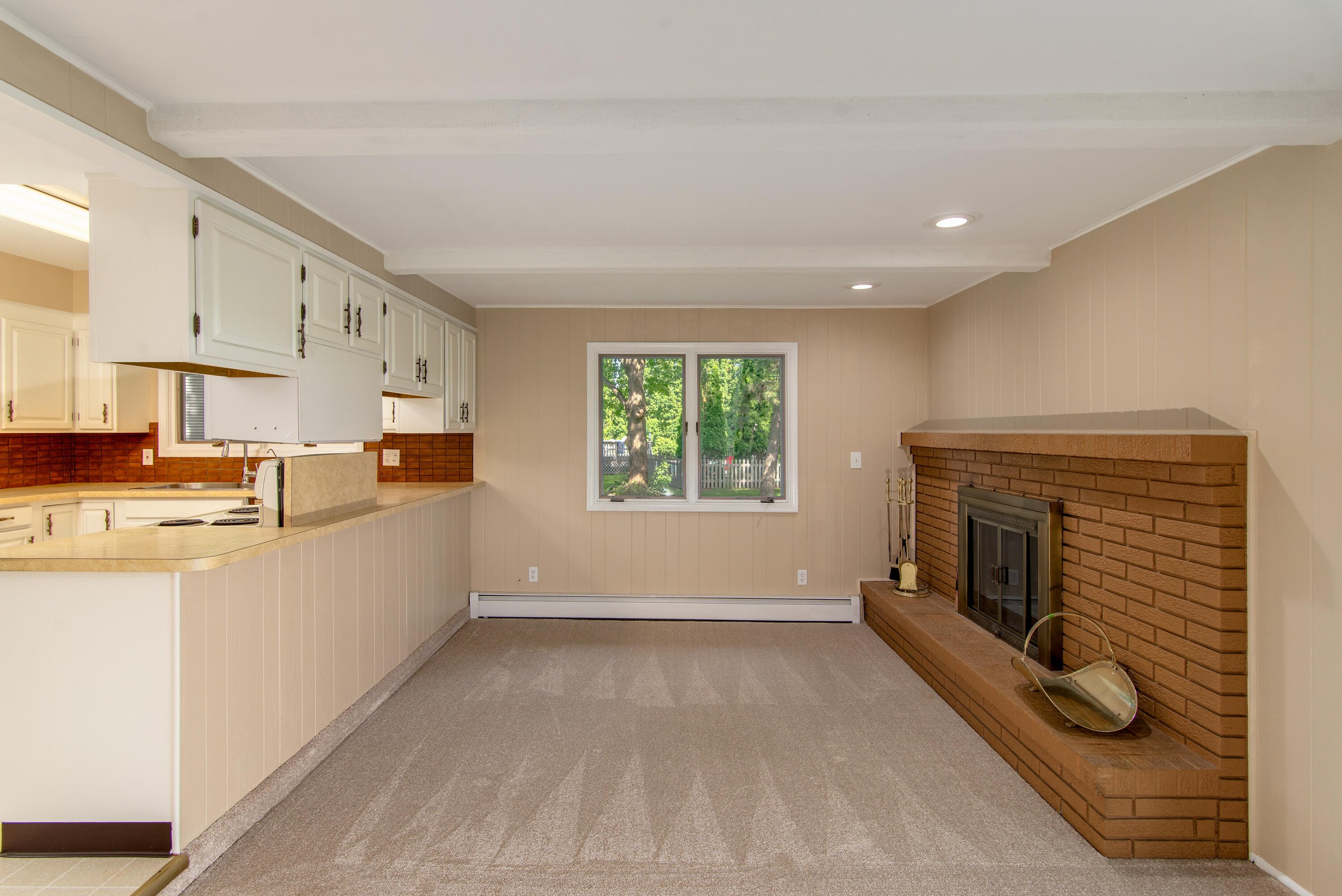 5443 Ameno Lane