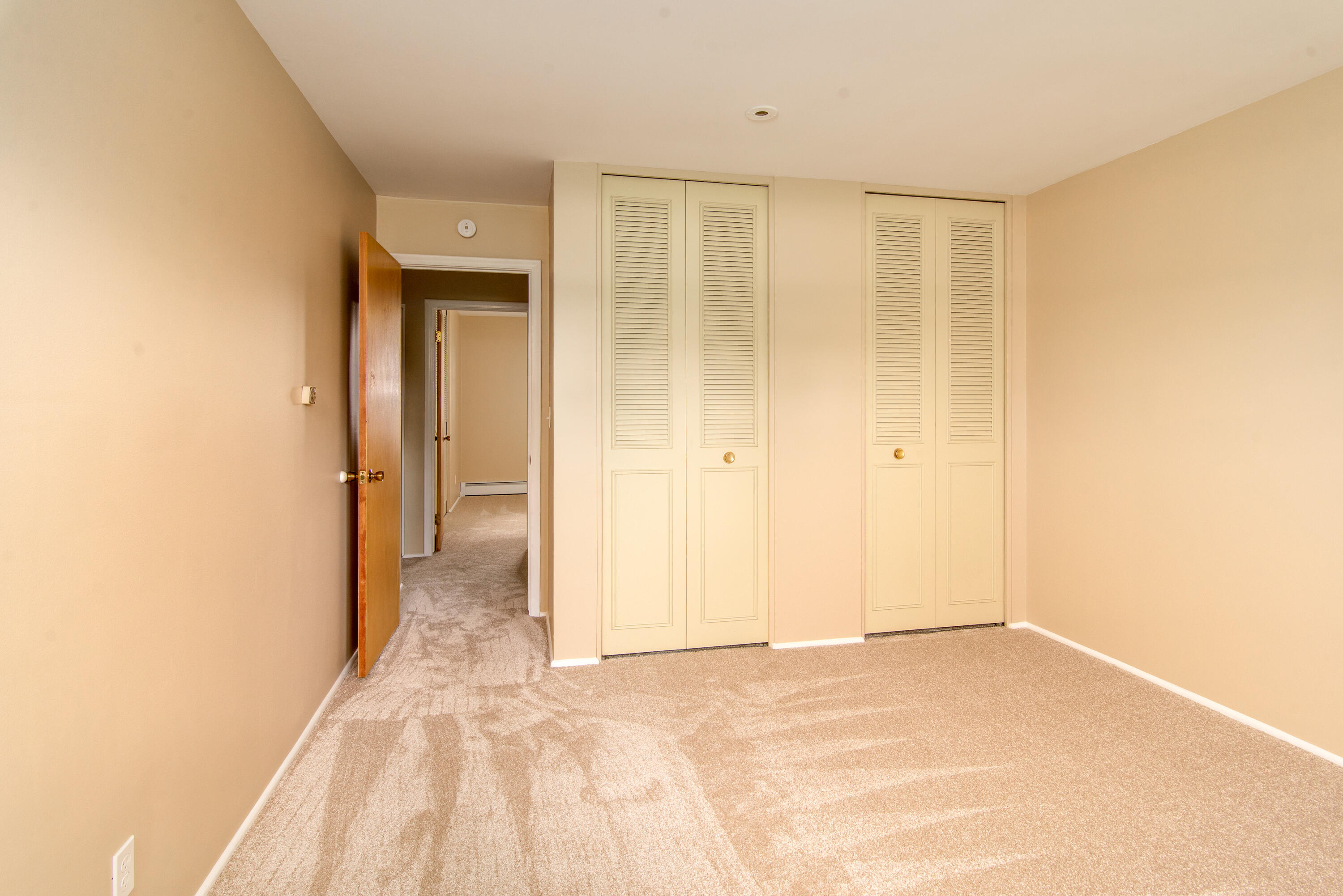 5443 Ameno Lane