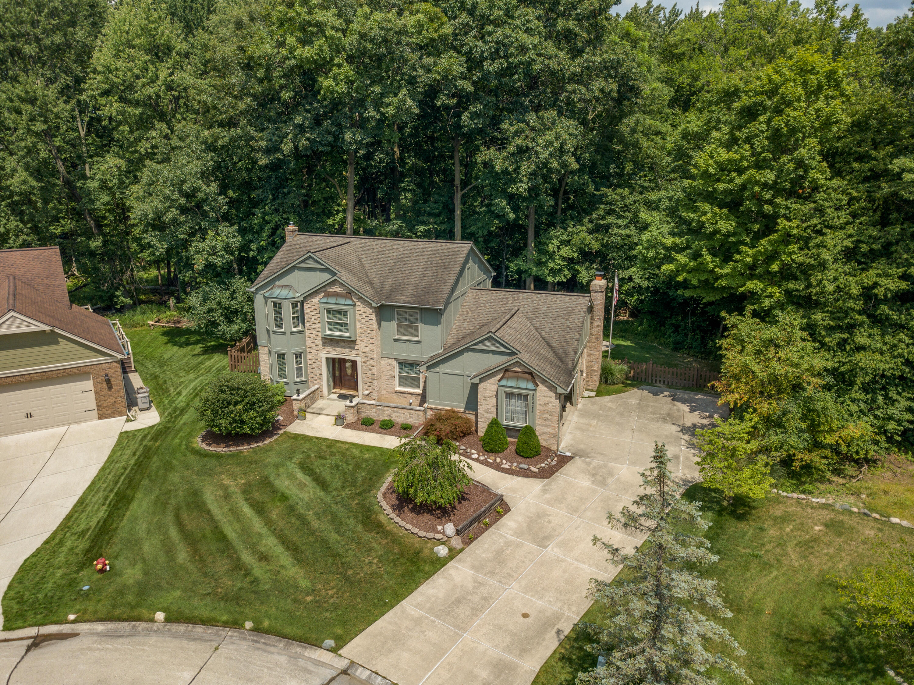 30422 Aston Court