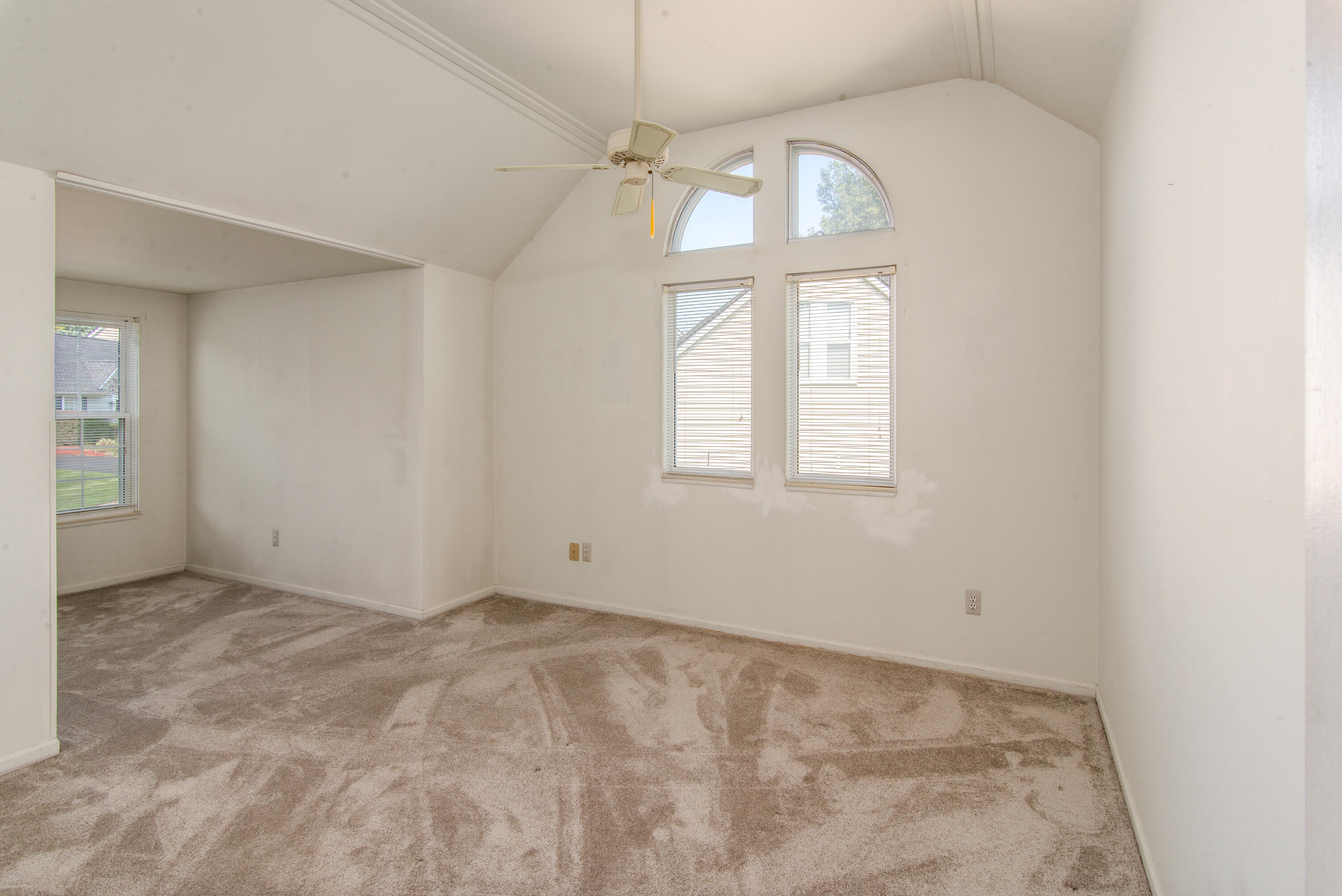 1049 Audubon Drive