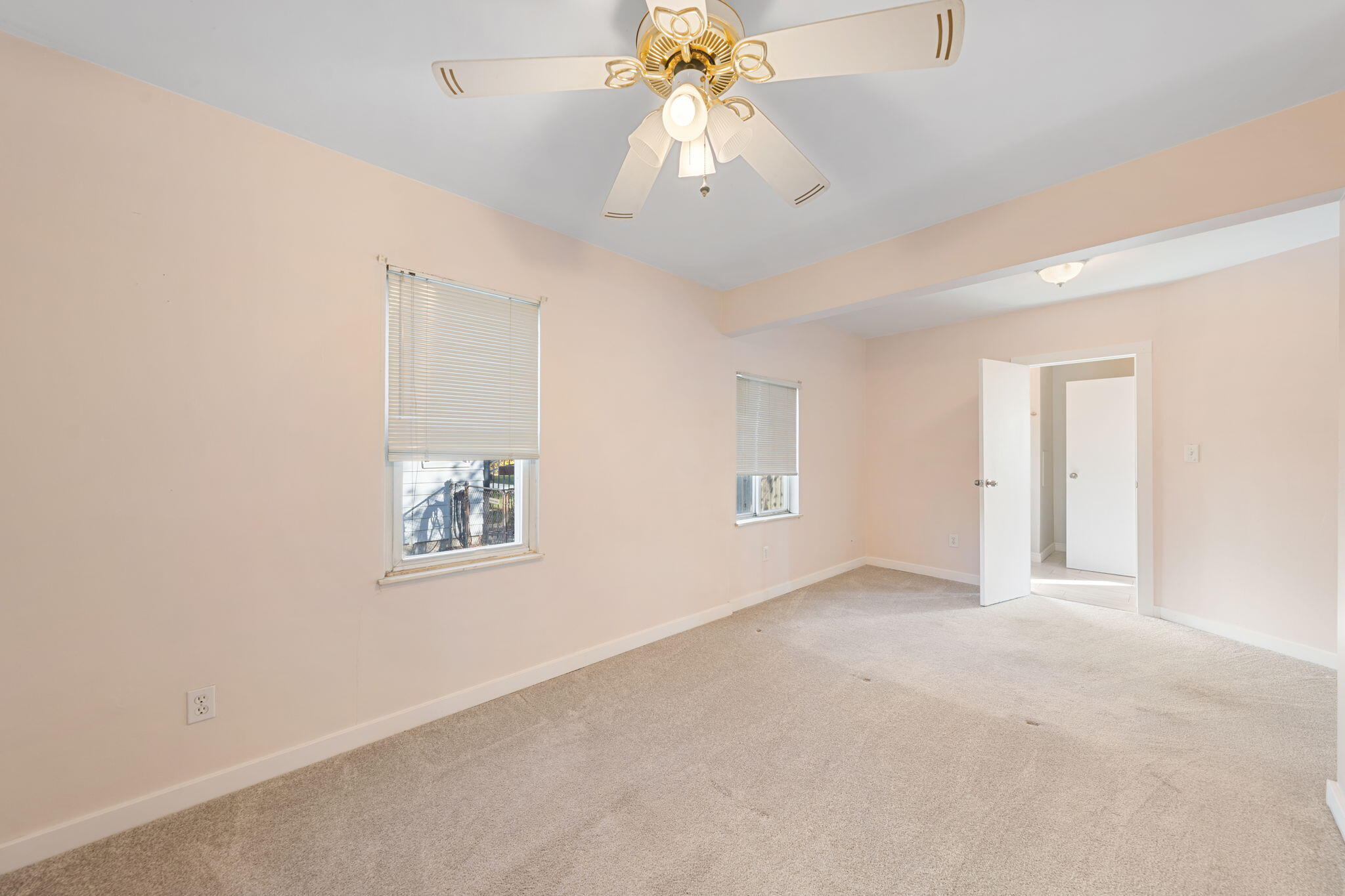 23078 Orchard Lake Road