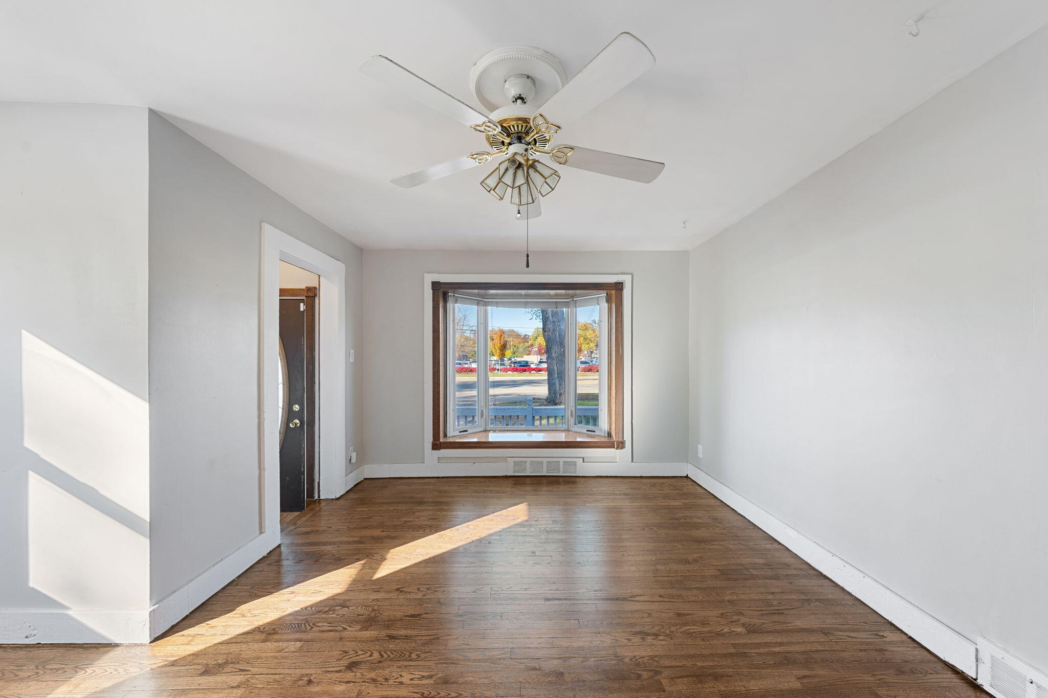 23078 Orchard Lake Road