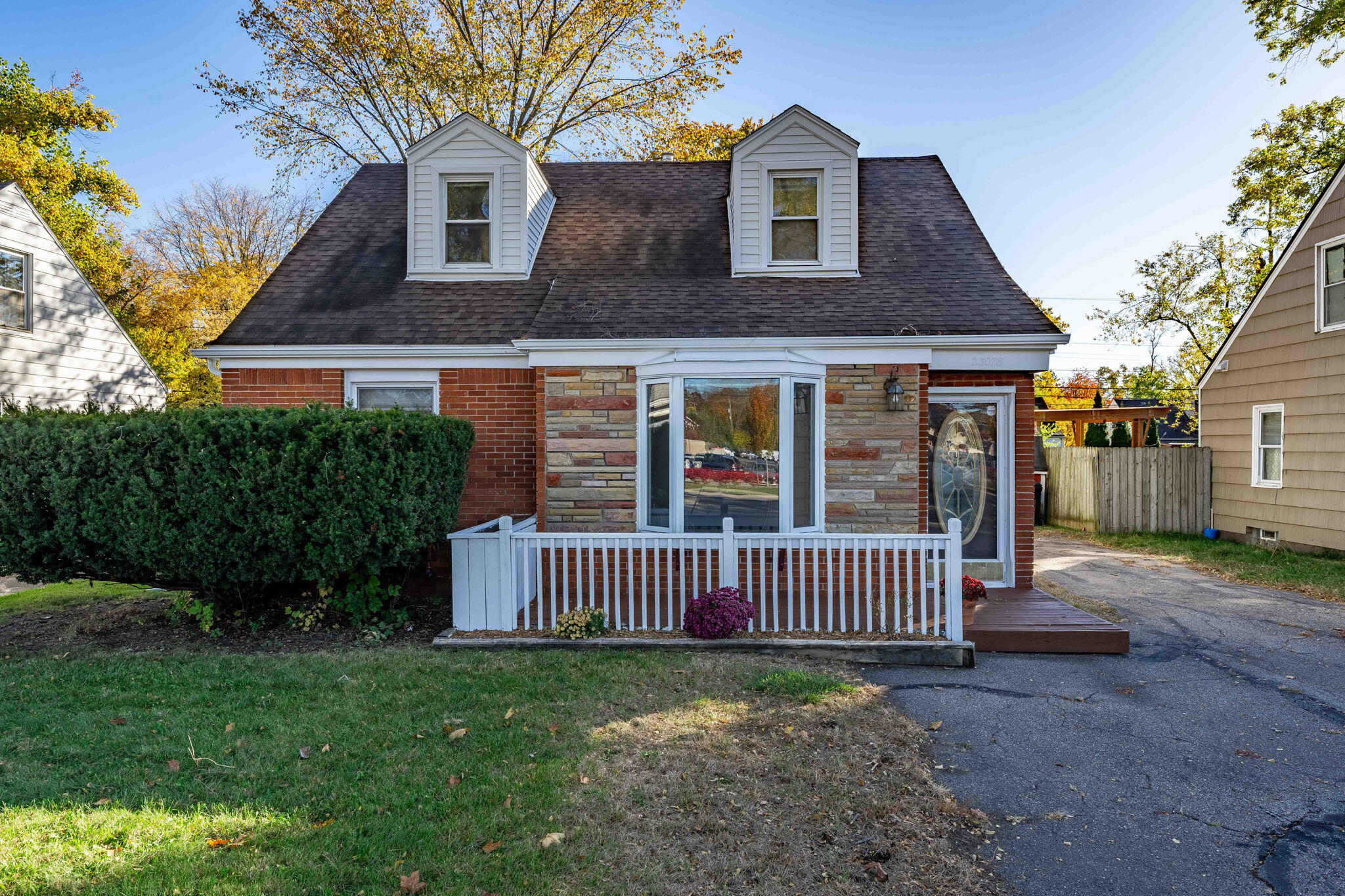 23078 Orchard Lake Road