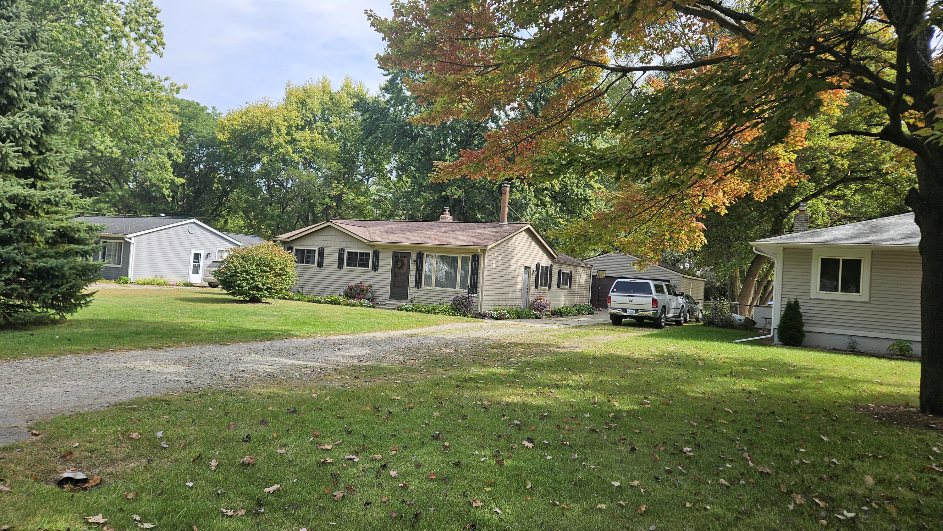 2440 Willow Lane