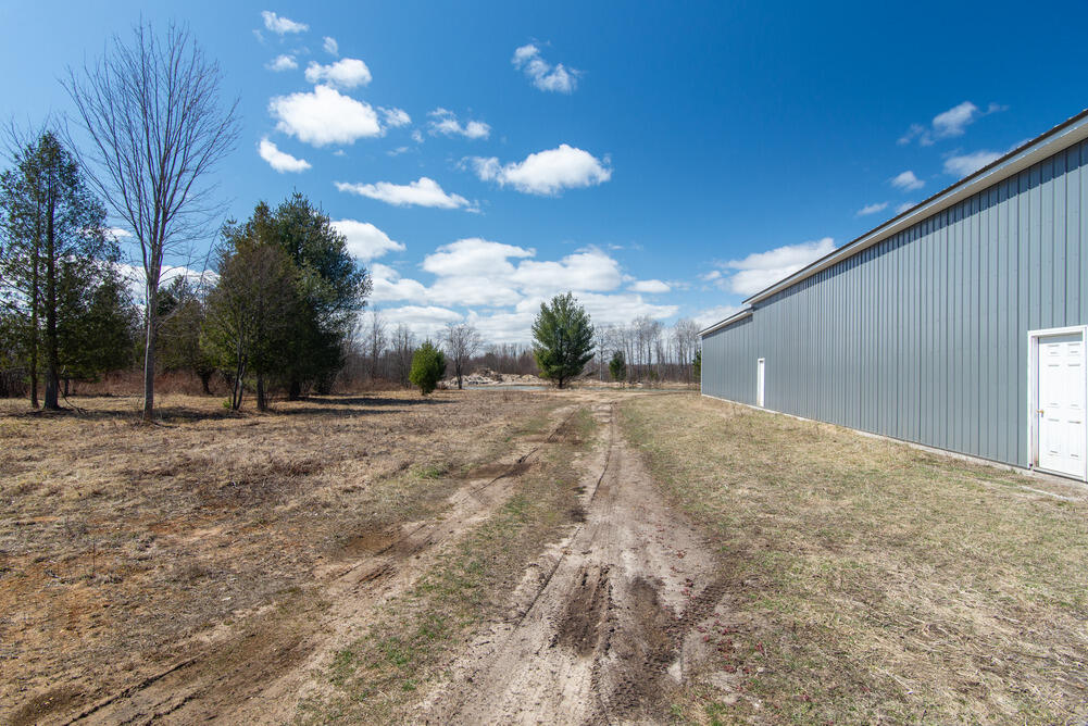 2055 Darylnn Lake Road