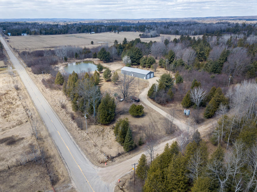 2055 Darylnn Lake Road