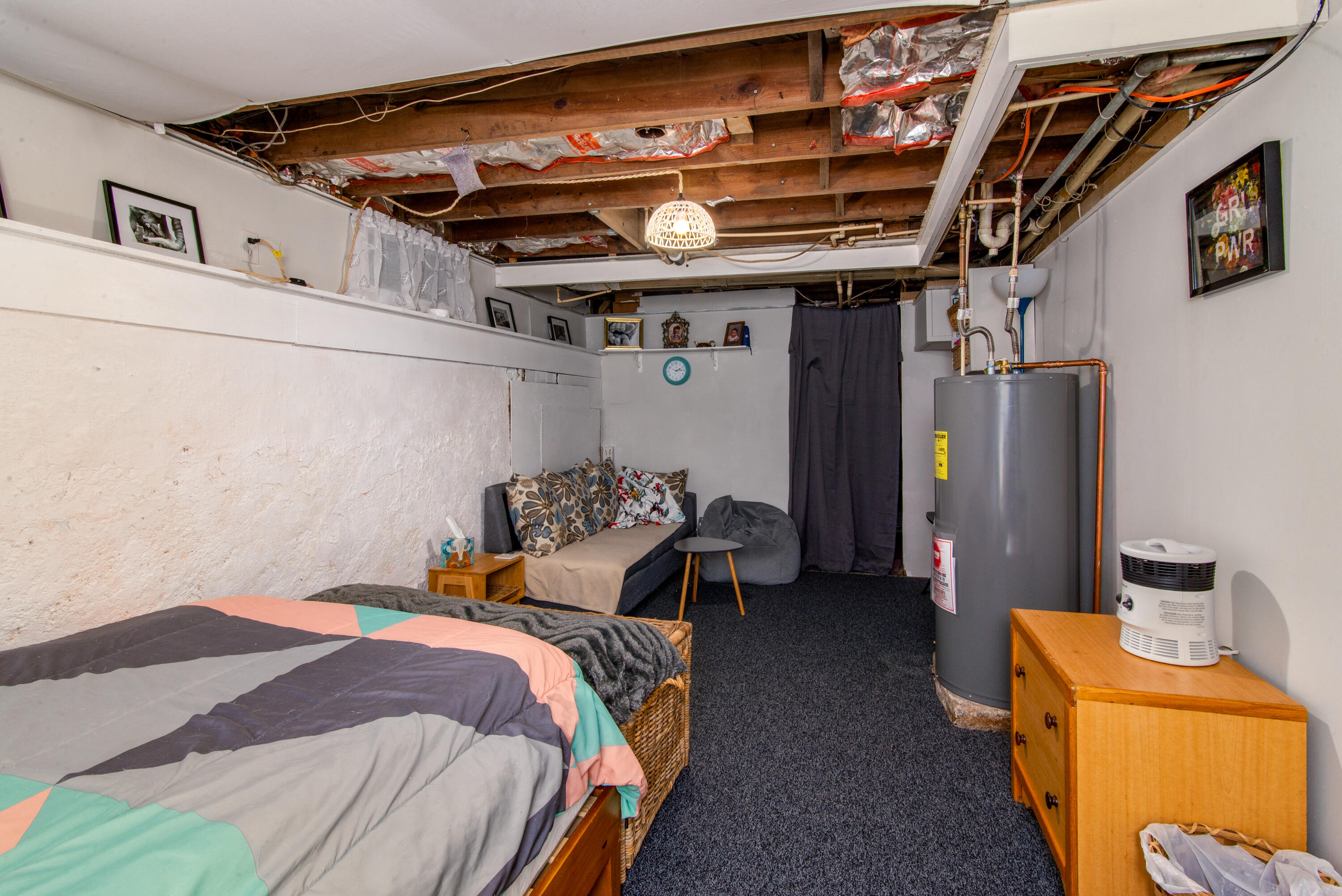 3231 Portage