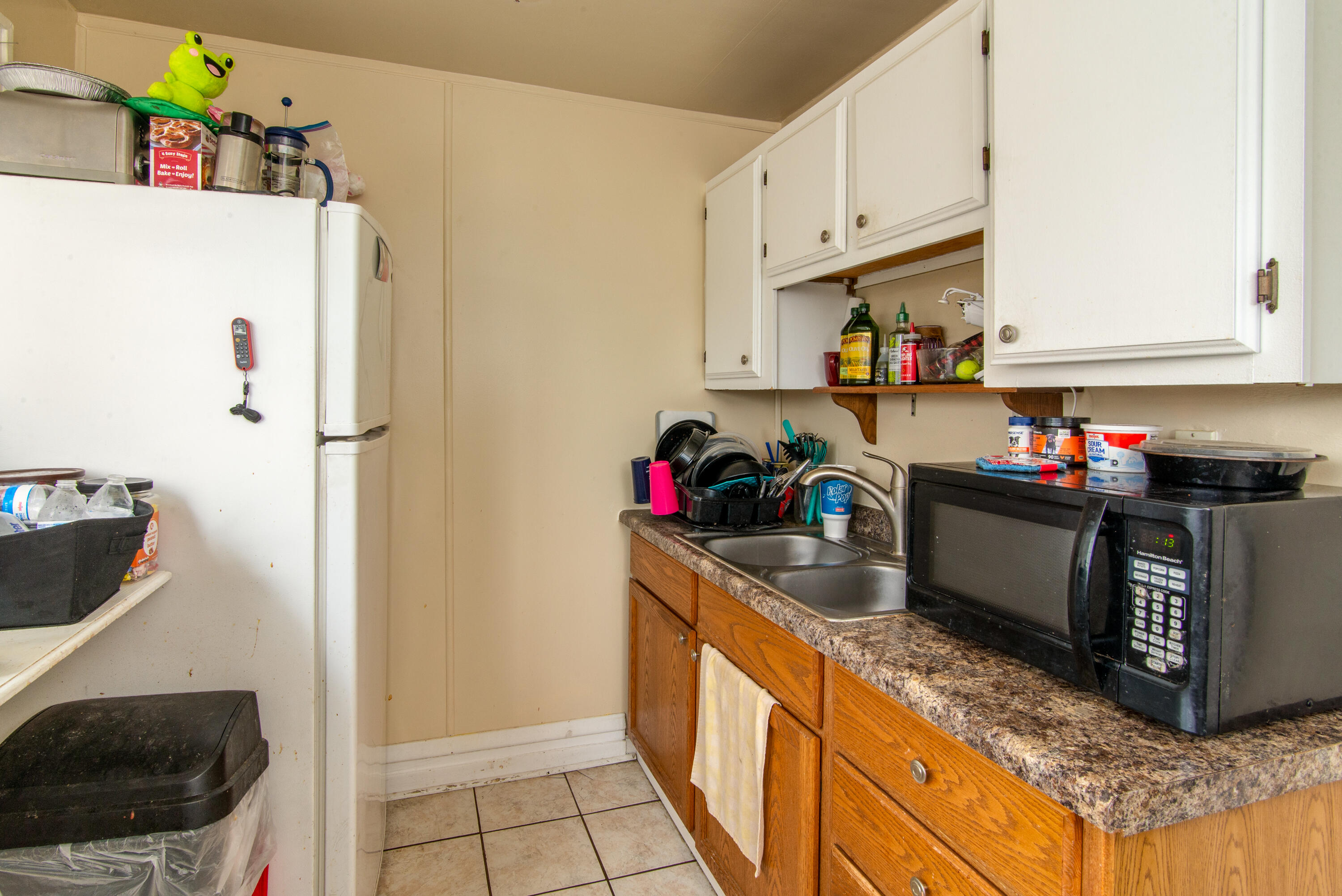 3231 Portage