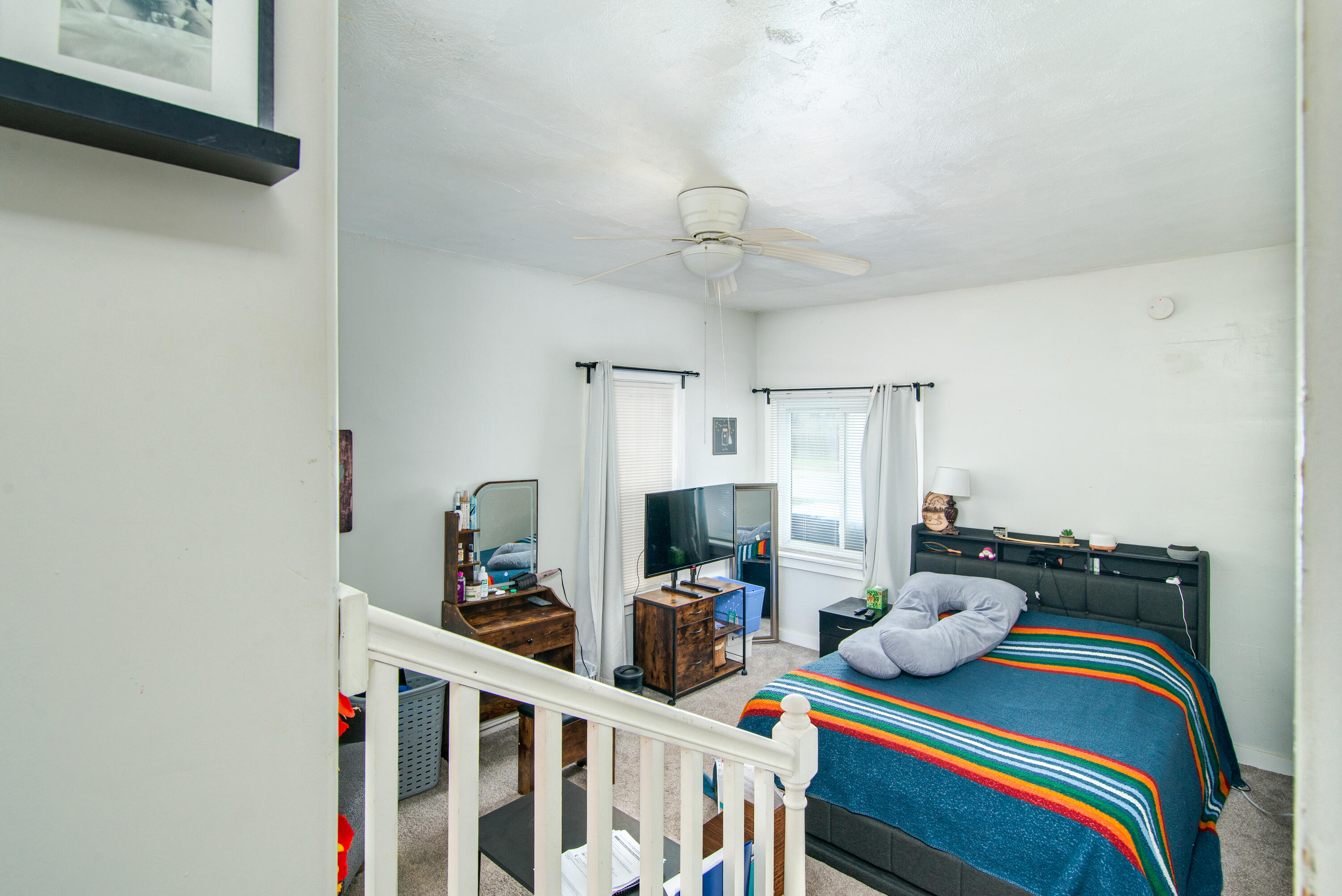 3231 Portage
