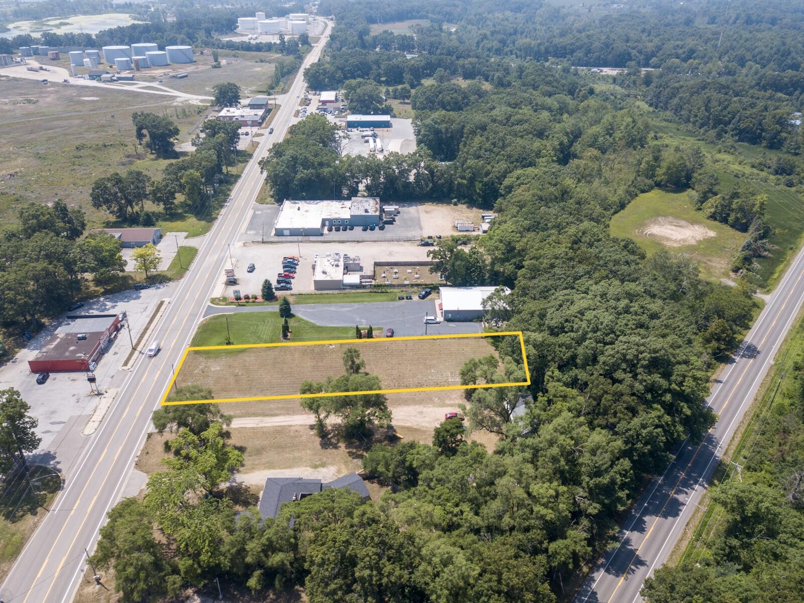 1353 Holton Road