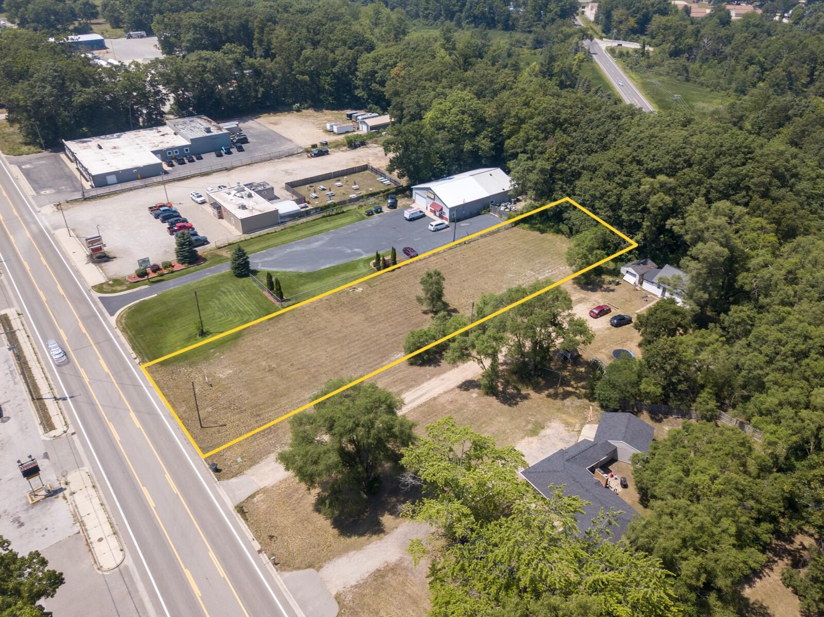 1353 Holton Road