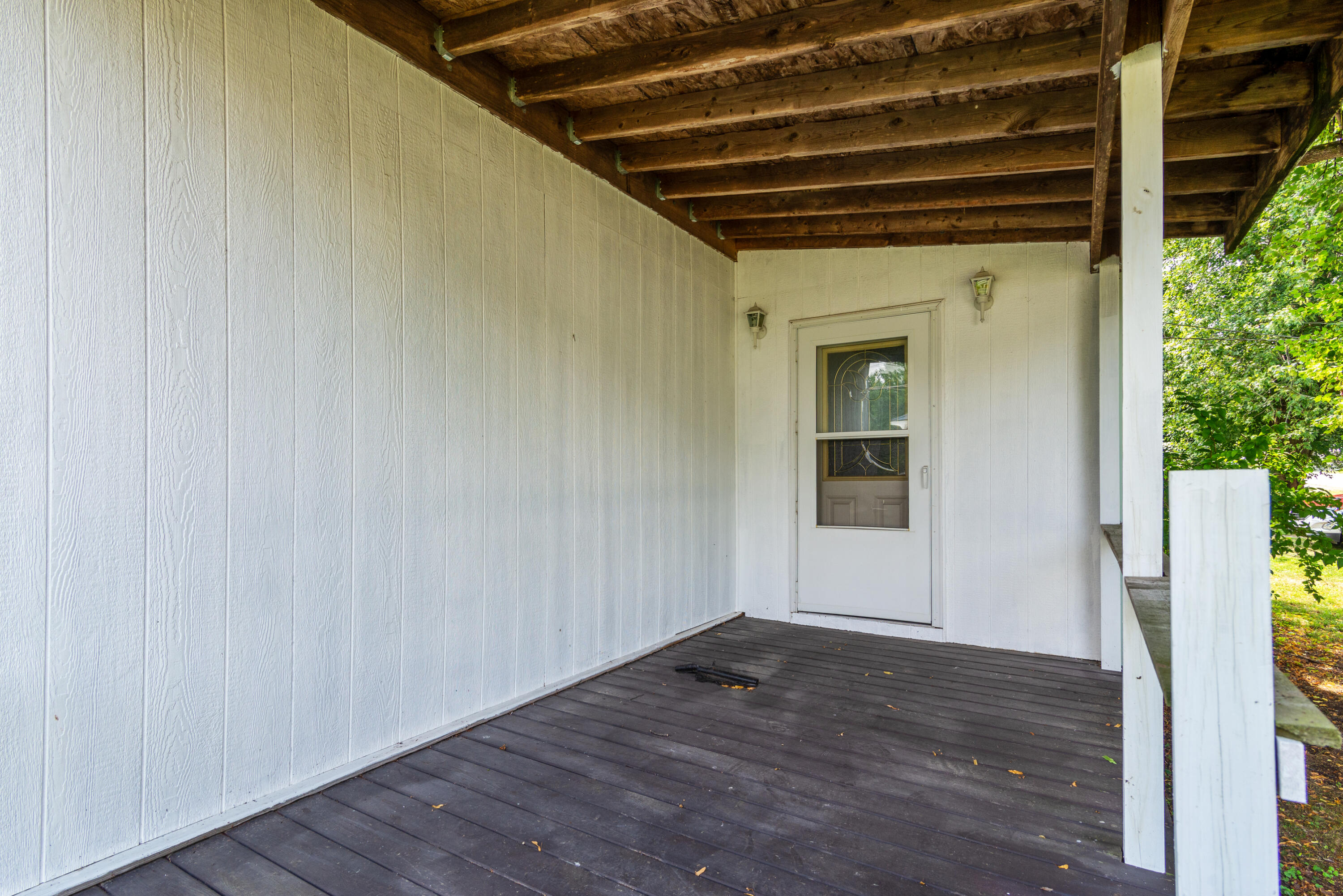 129 W Silver Street