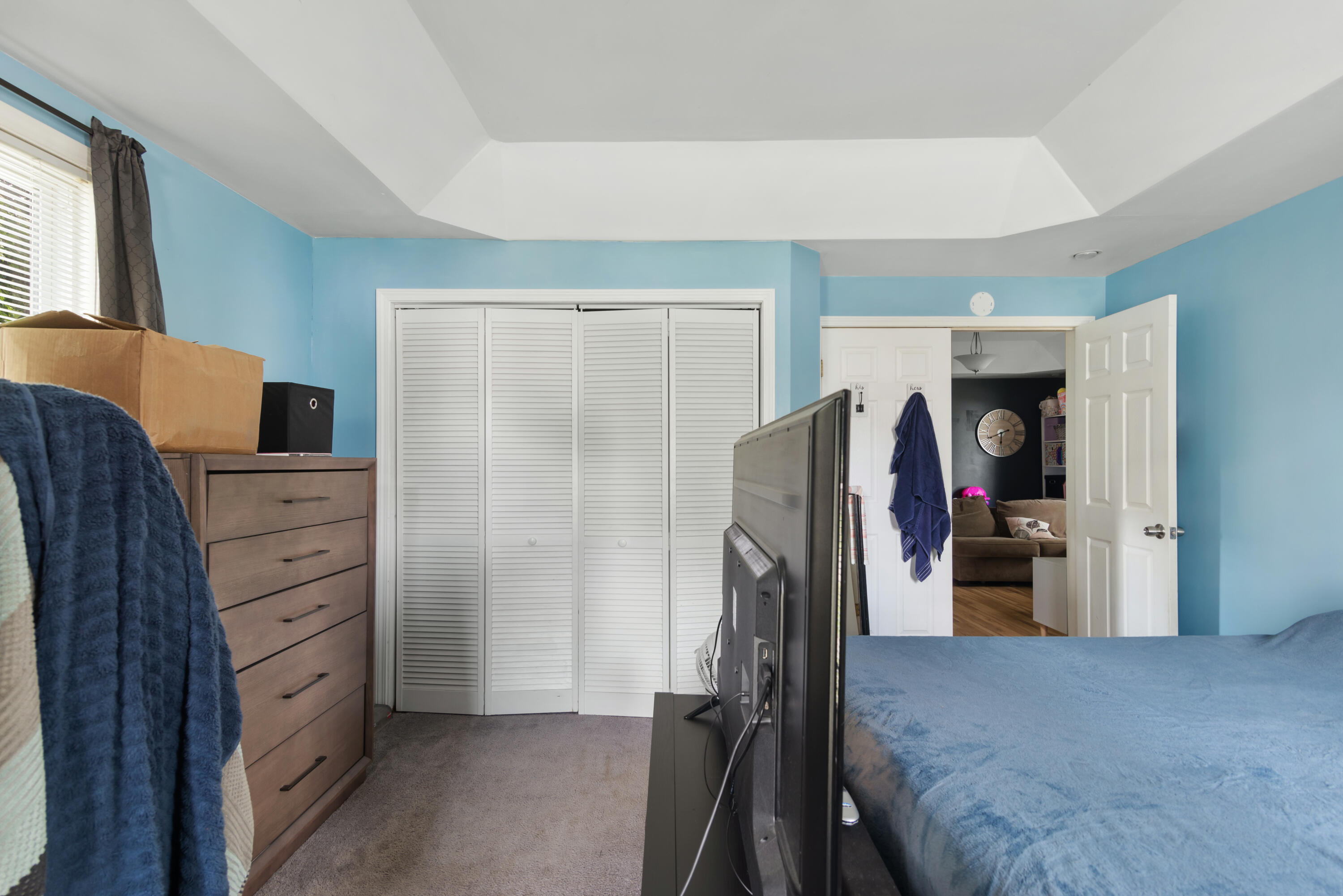 129 W Silver Street