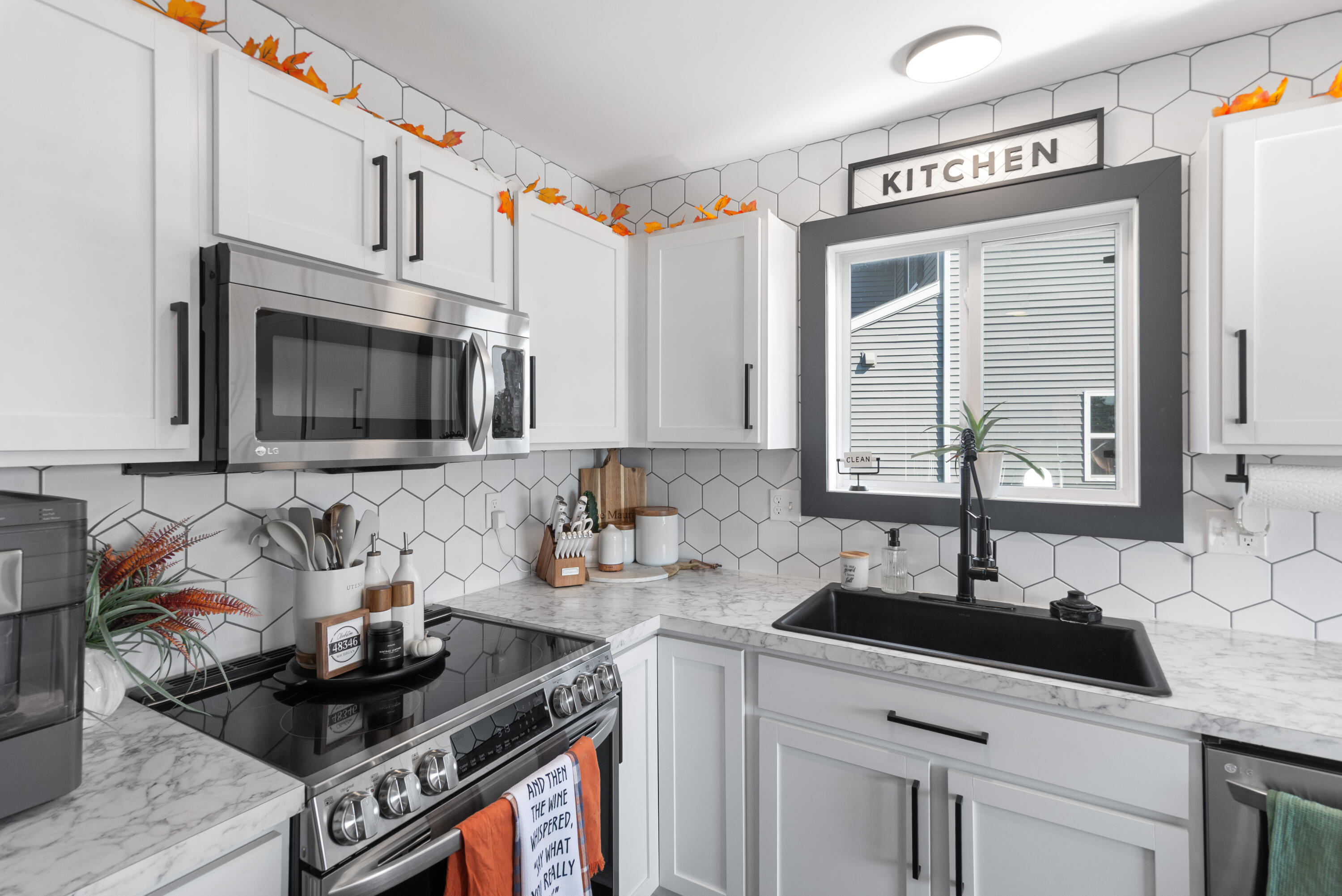 5373 Rural Terrace