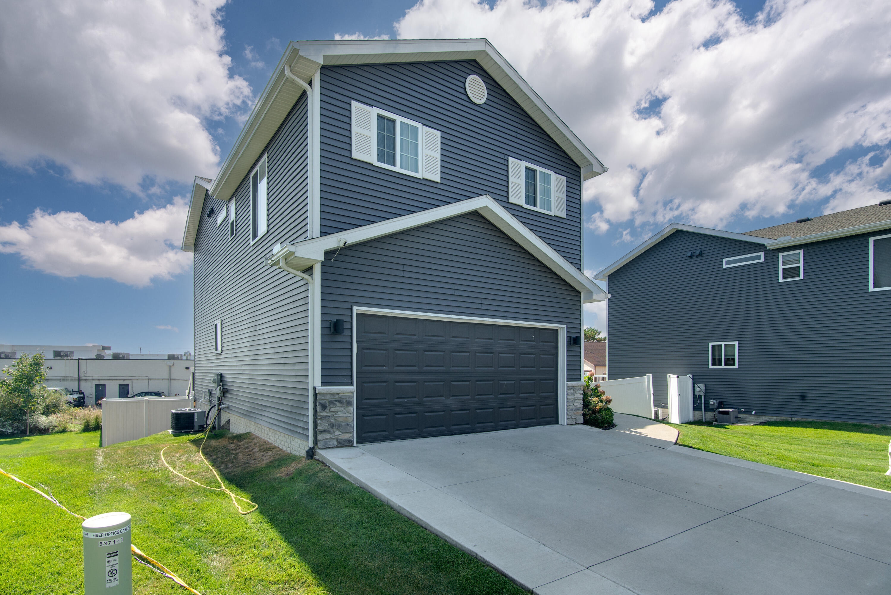 5373 Rural Terrace
