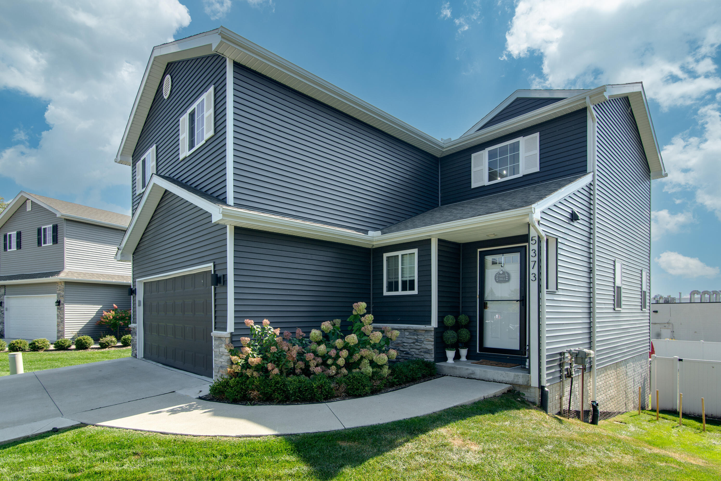 5373 Rural Terrace