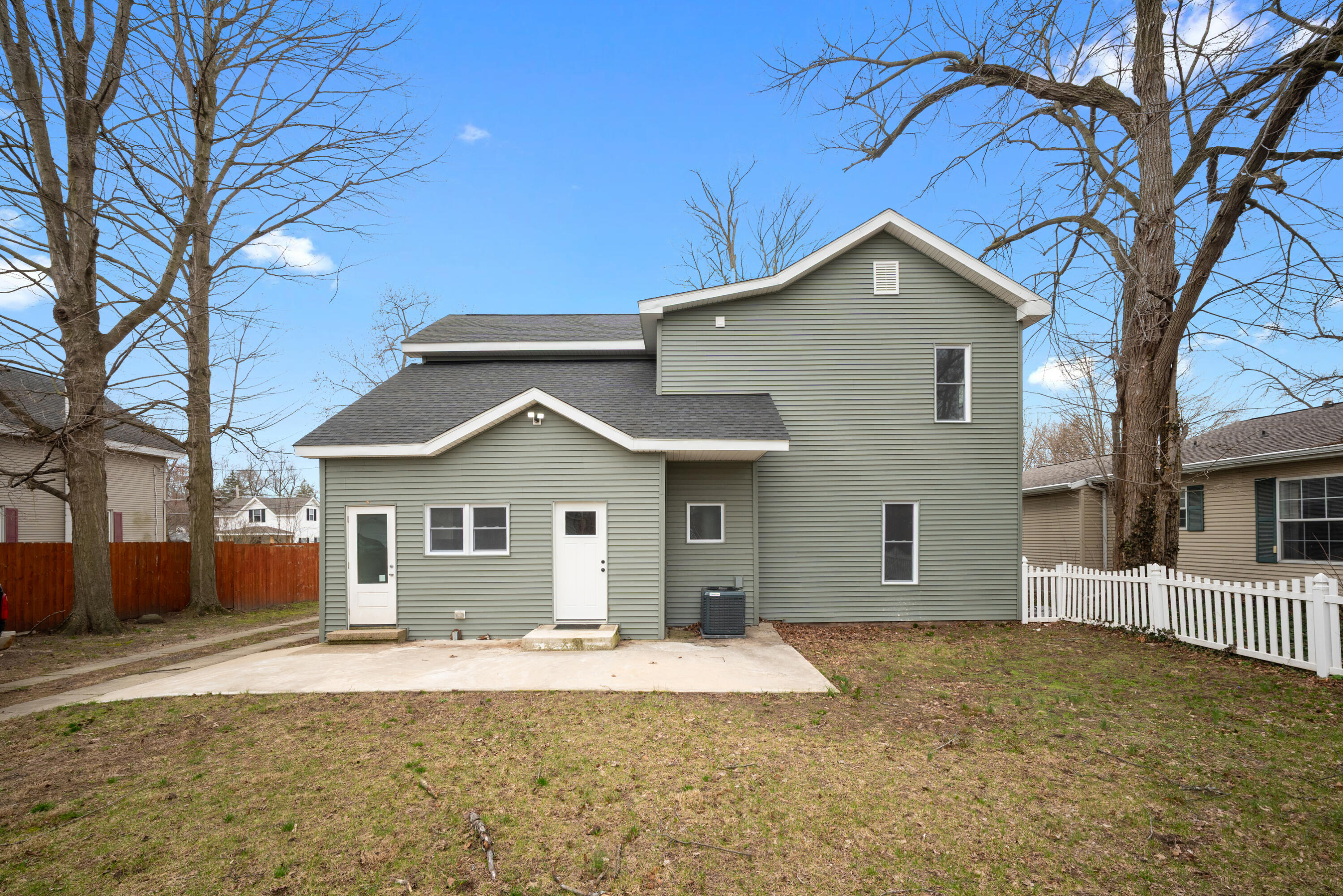 604 Orchard Street
