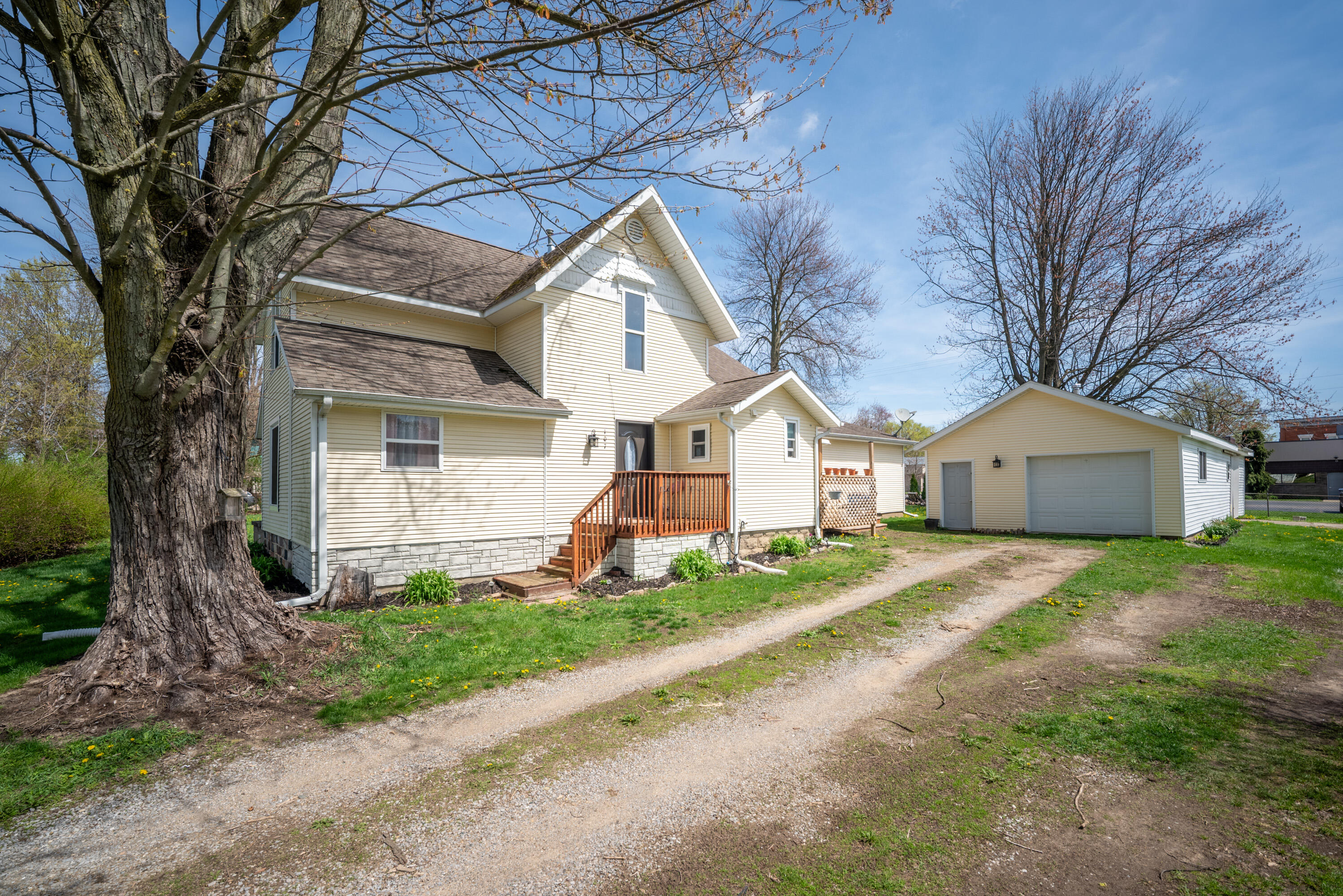 107 N Union Street