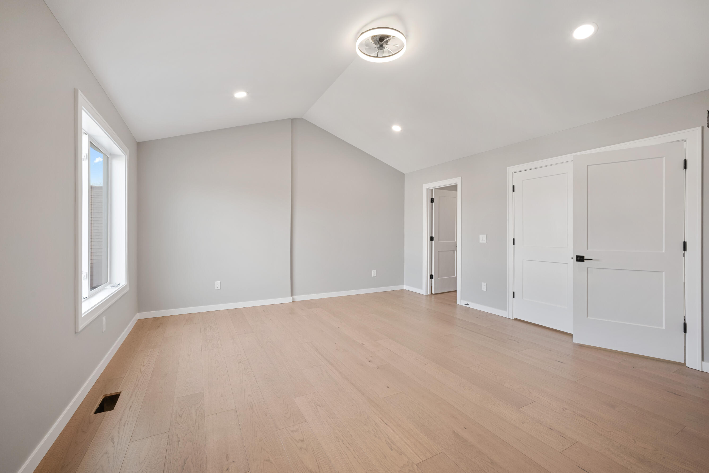 11306 Woodruff Lake Drive
