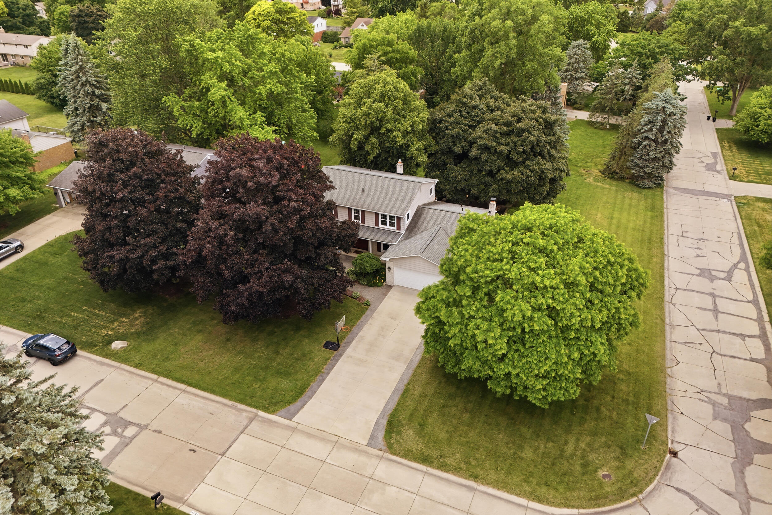 1810 Hickory Bark Lane