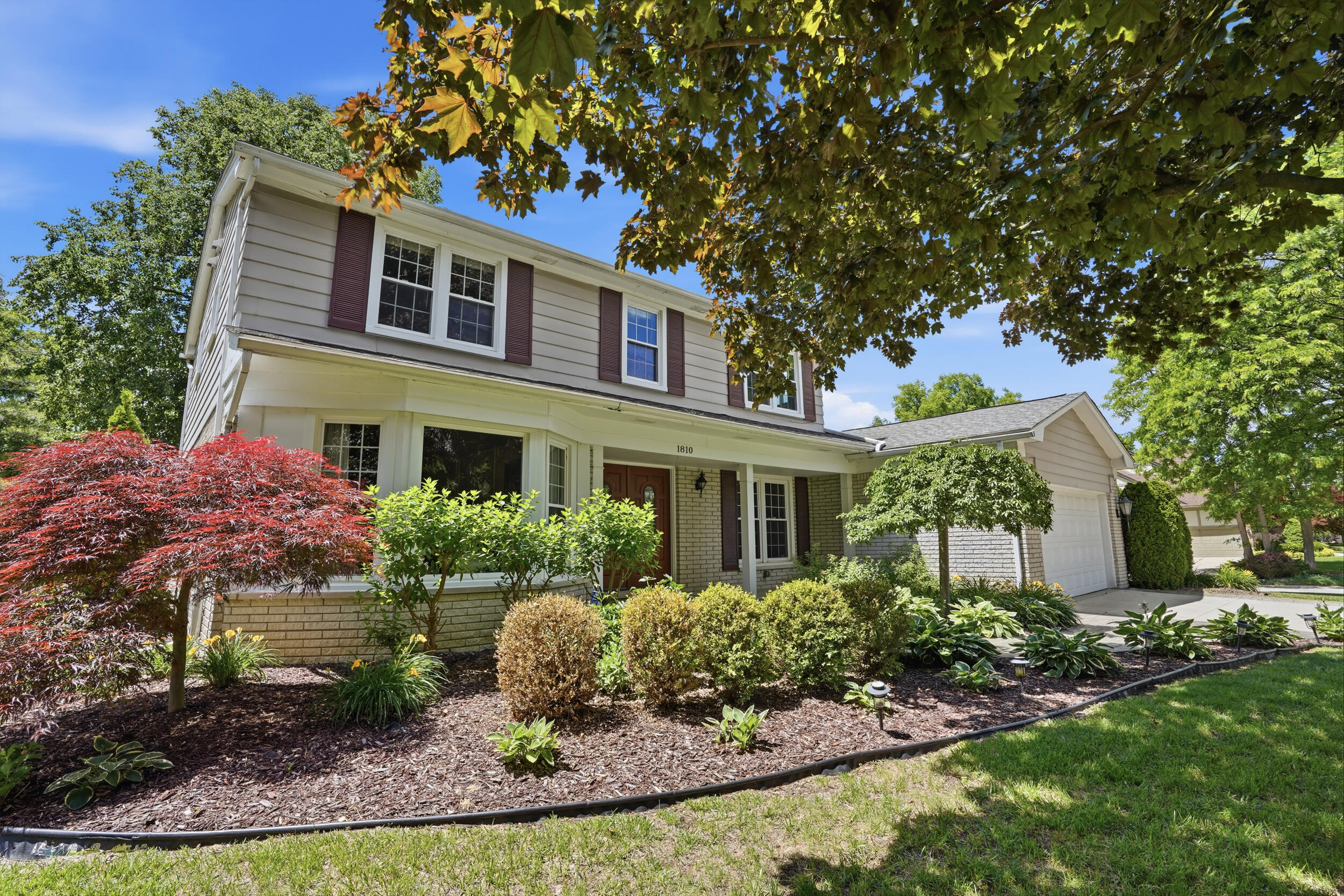 1810 Hickory Bark Lane