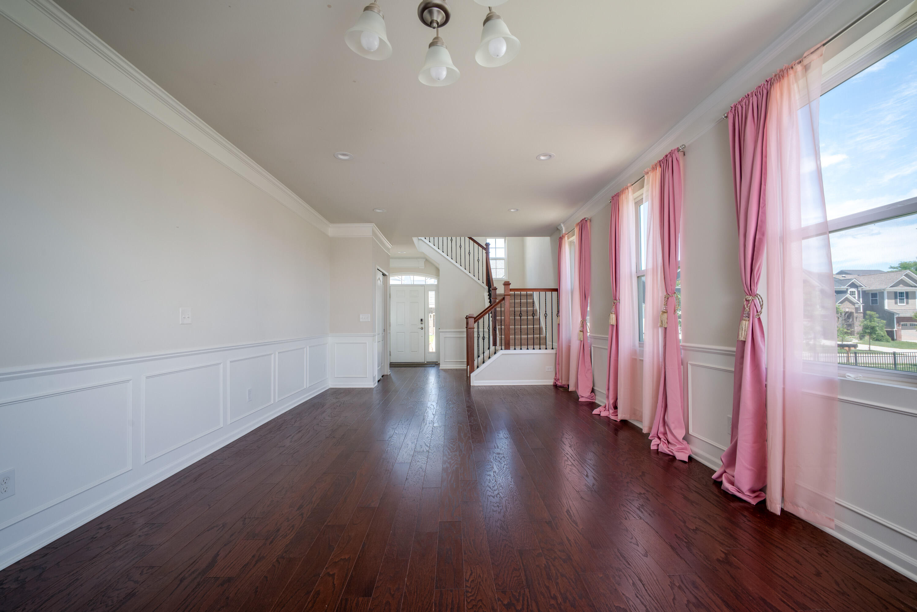 2825 Dillon Drive