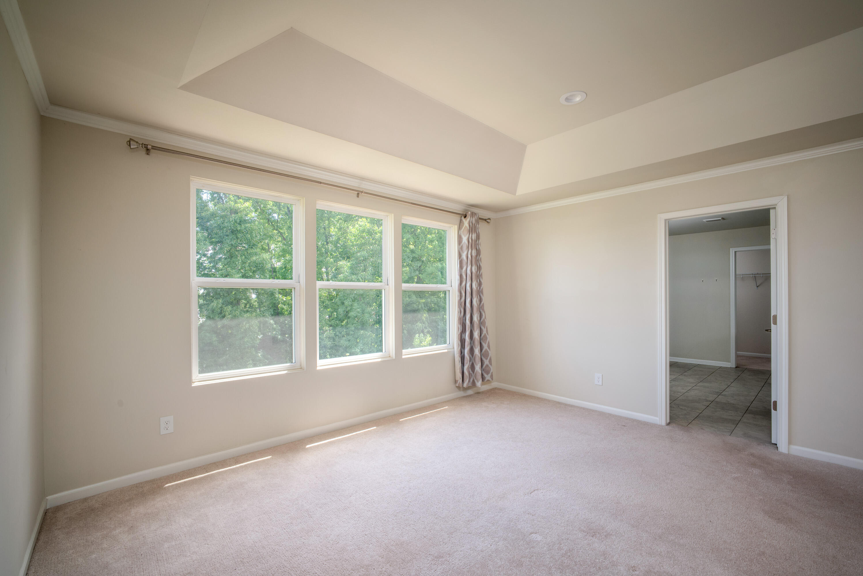2825 Dillon Drive