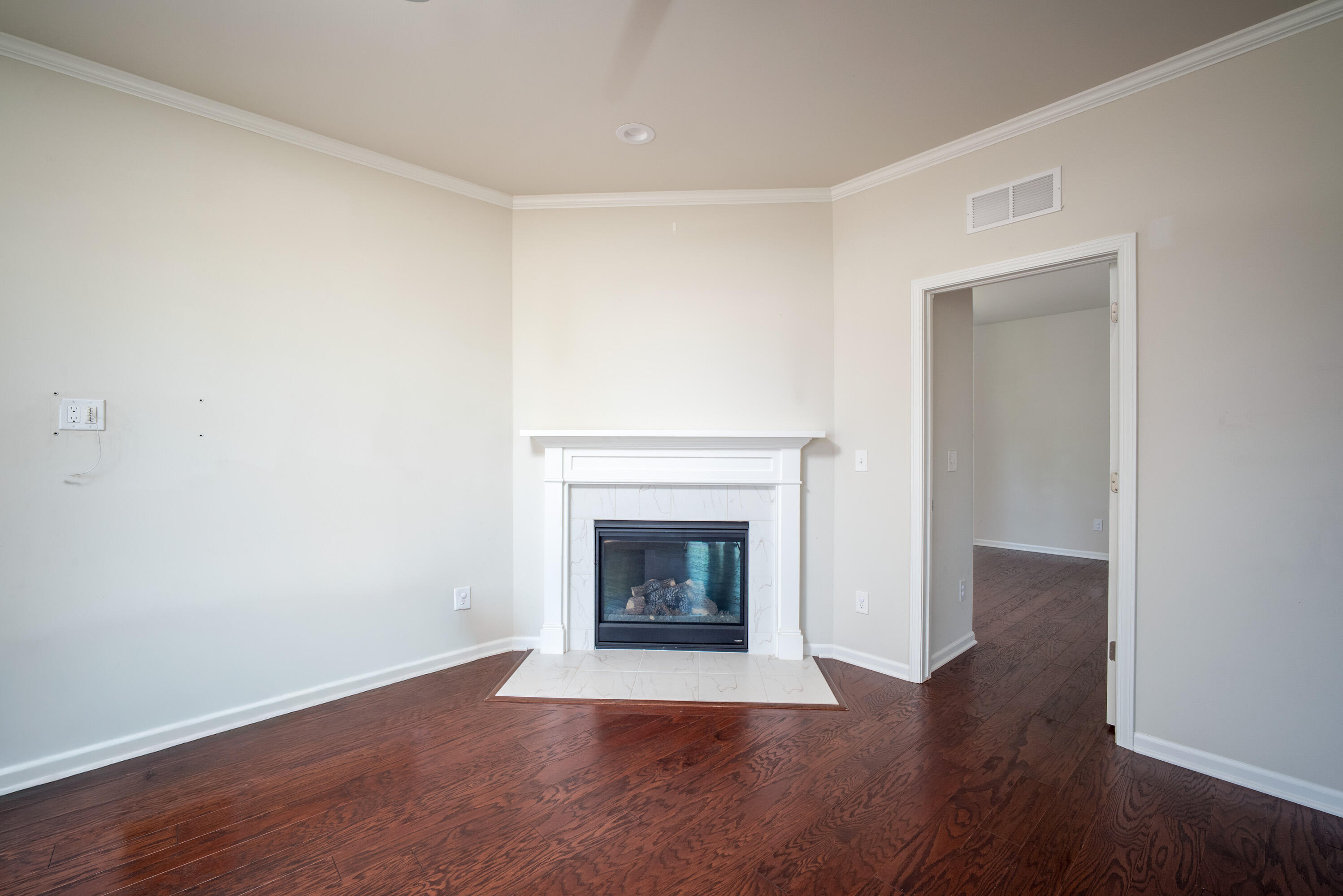 2825 Dillon Drive