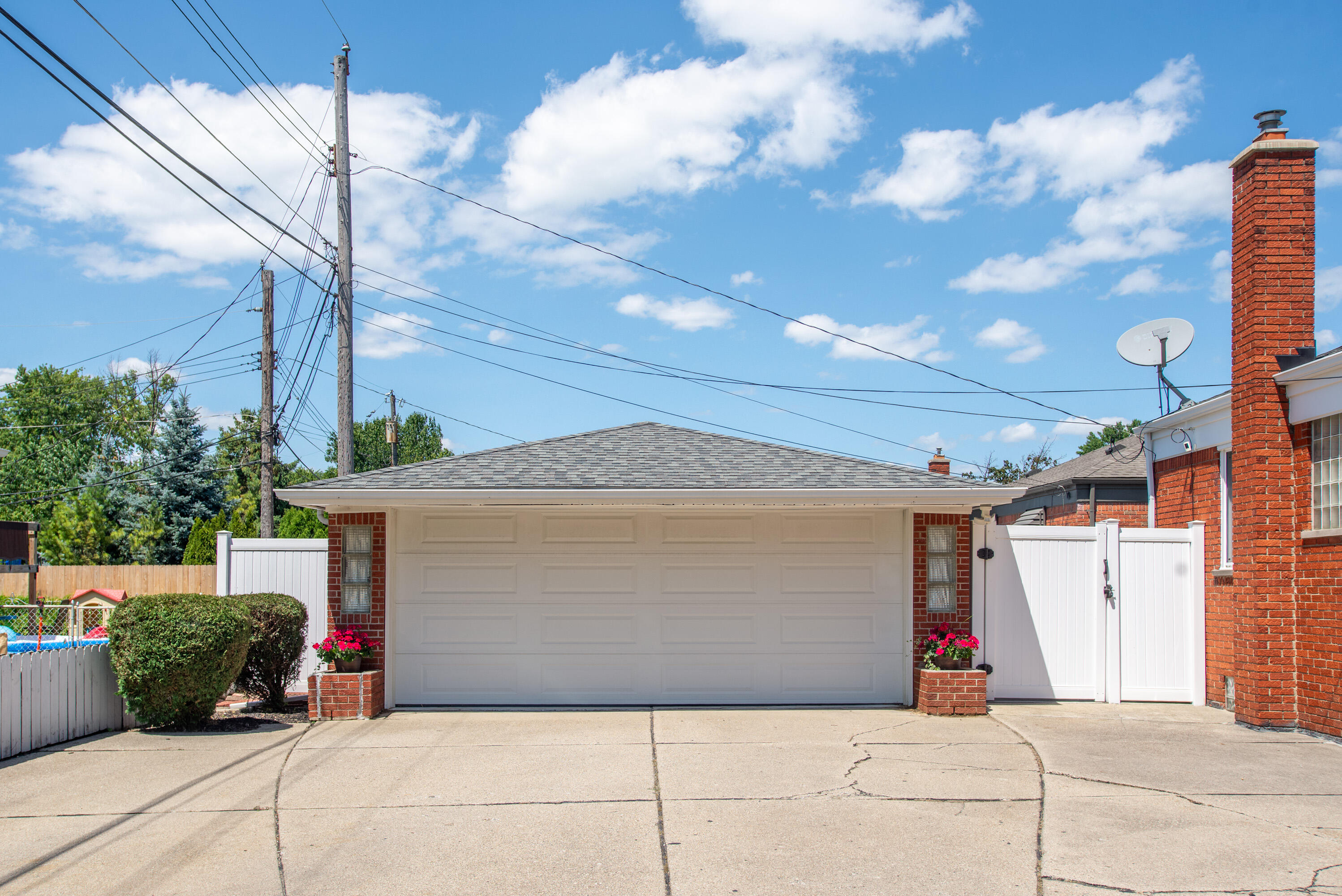 22225 Love Street