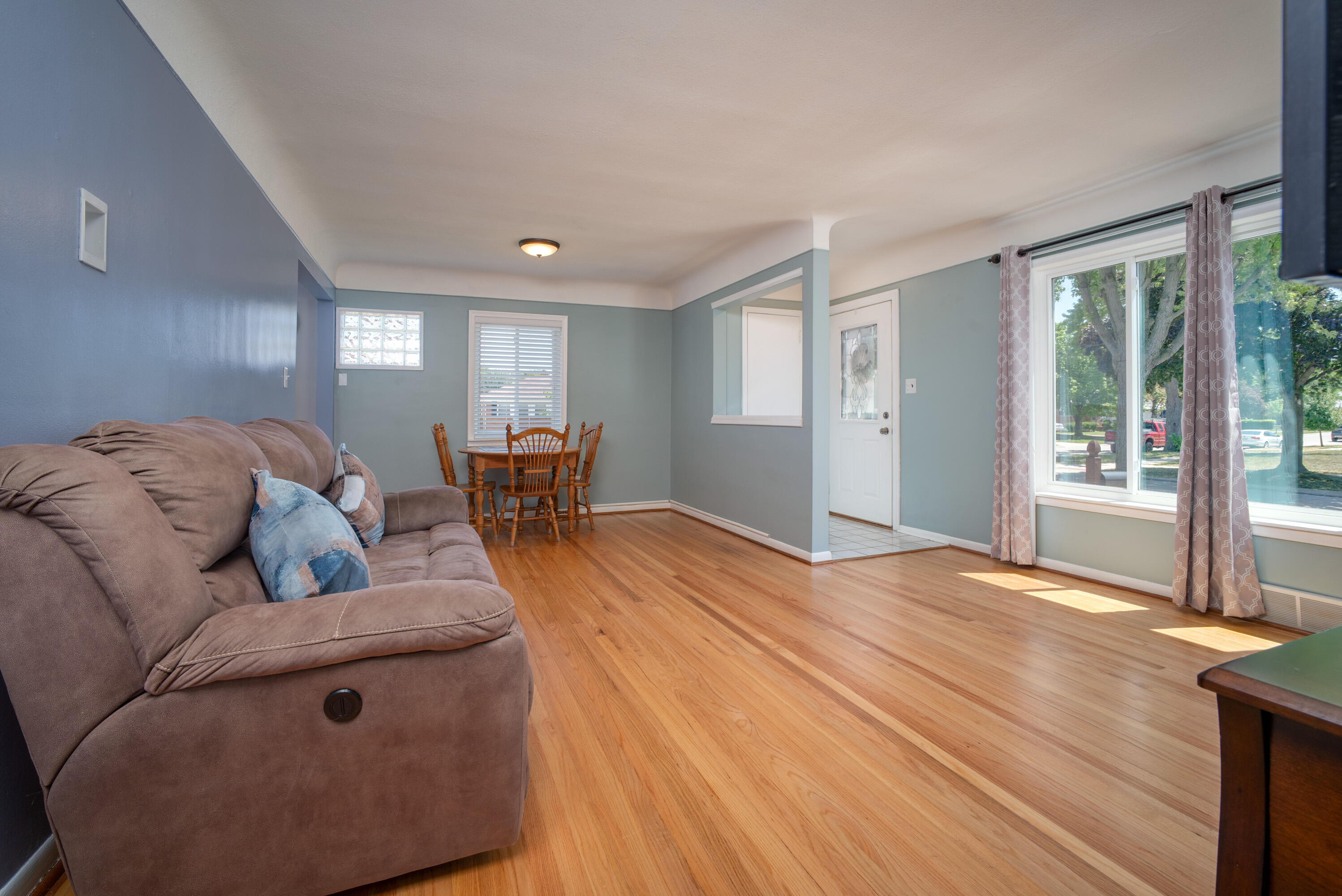 22225 Love Street