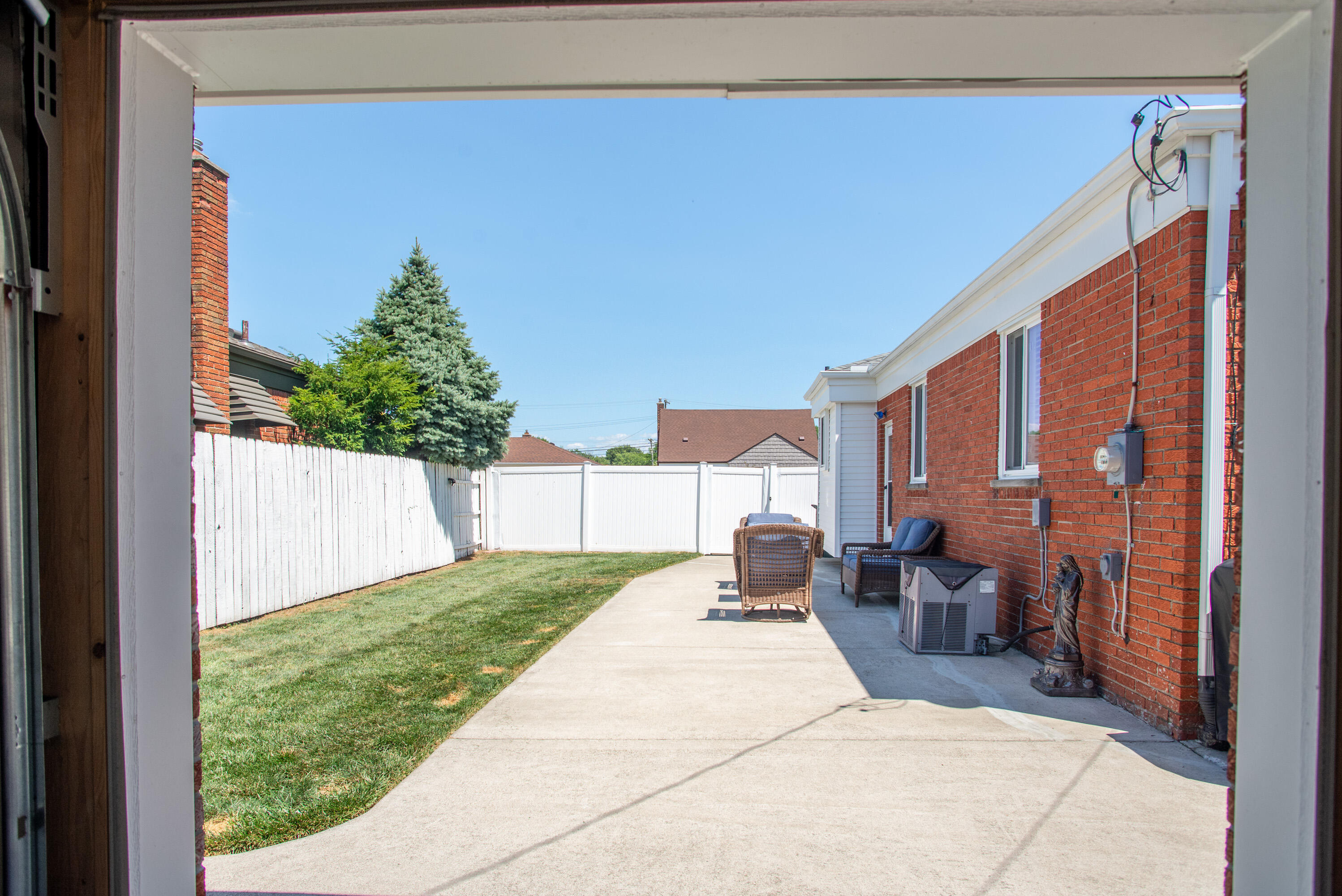 22225 Love Street