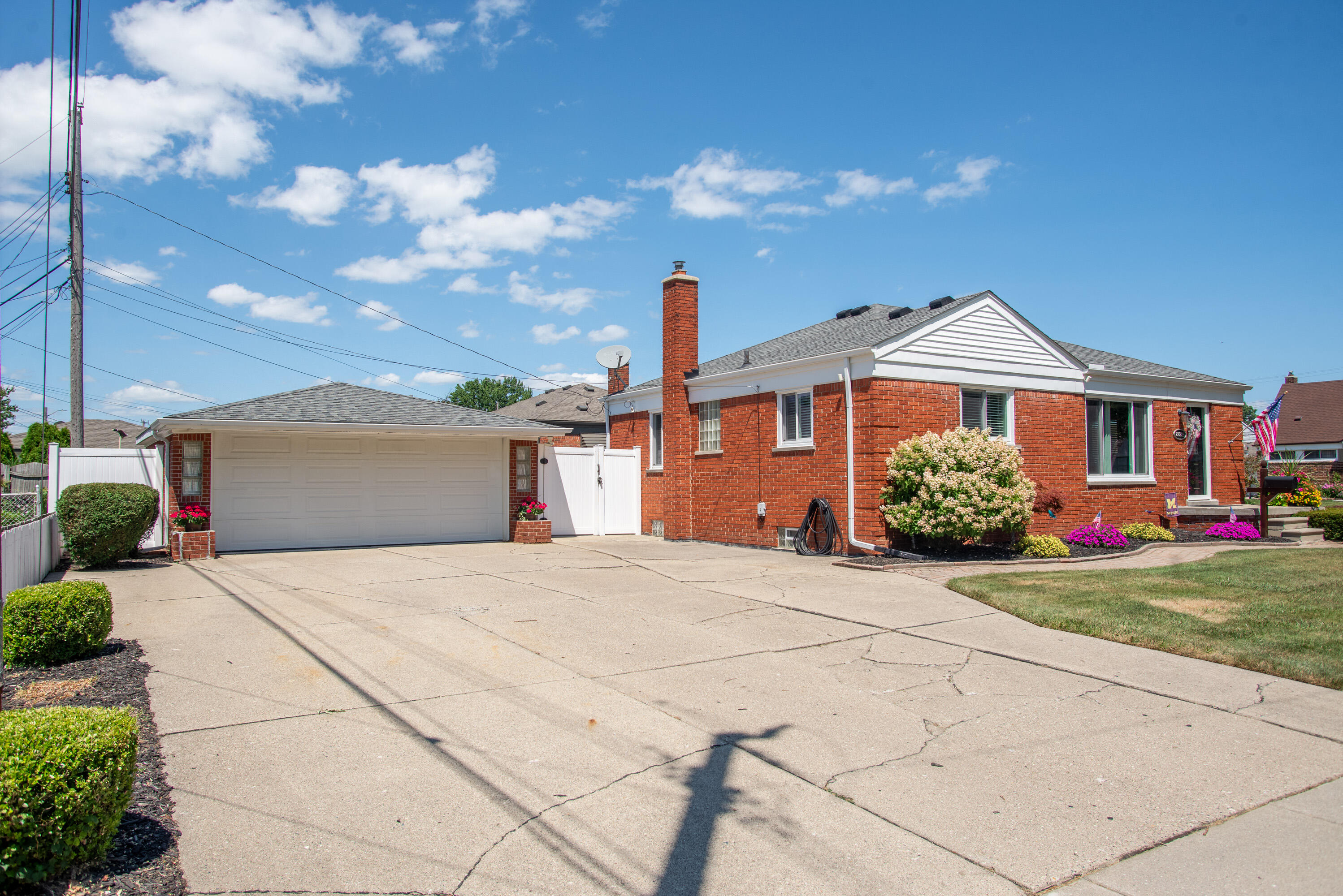 22225 Love Street