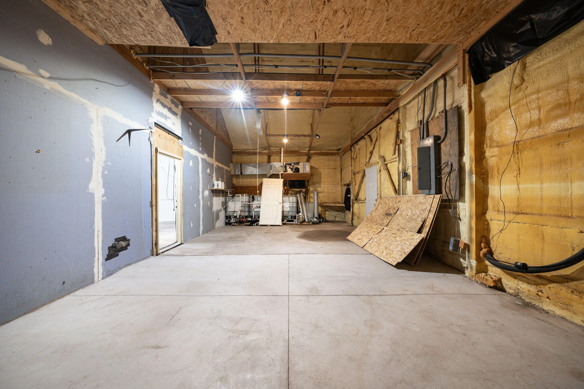 23105 Prickett