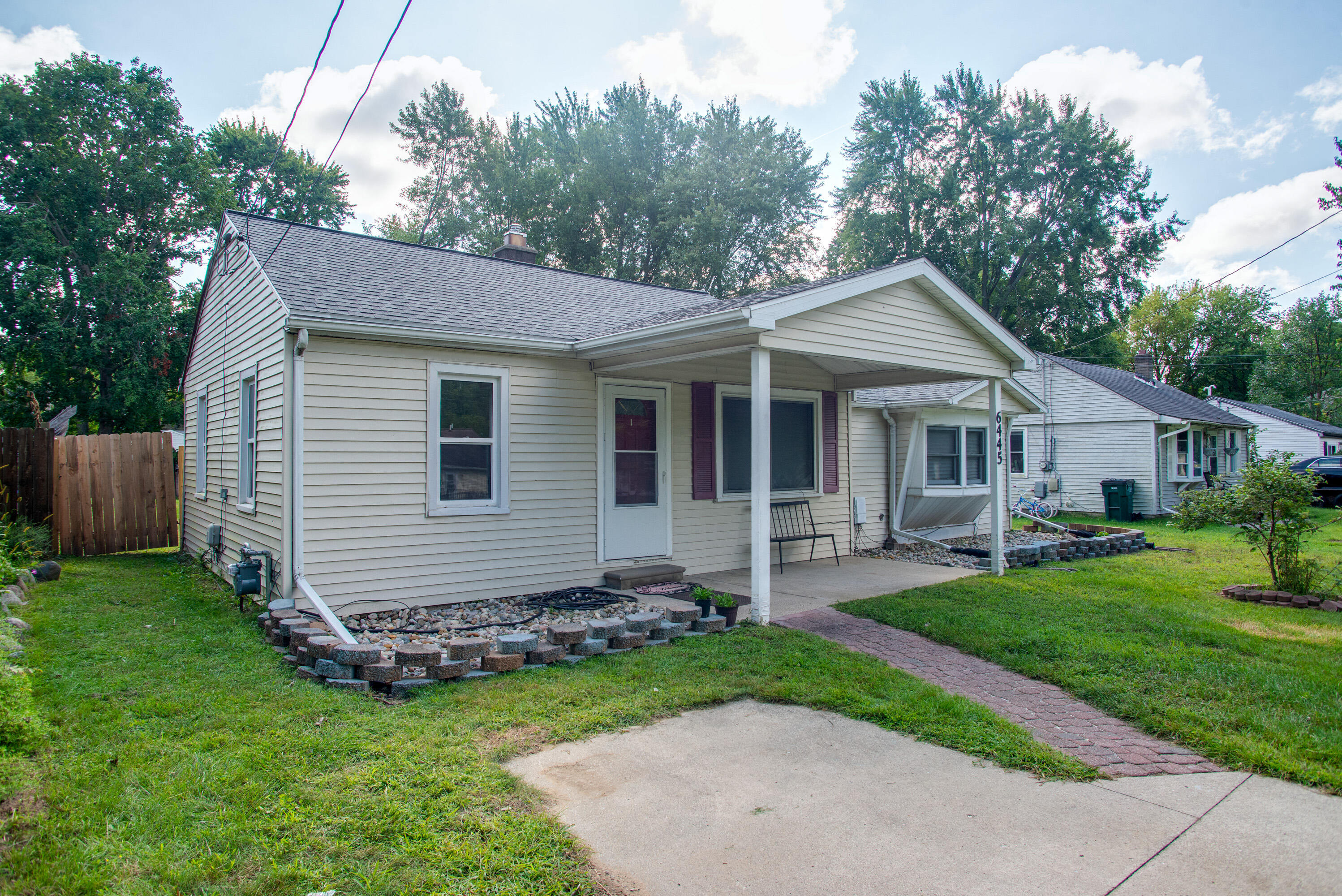 6445 Sommerset Road