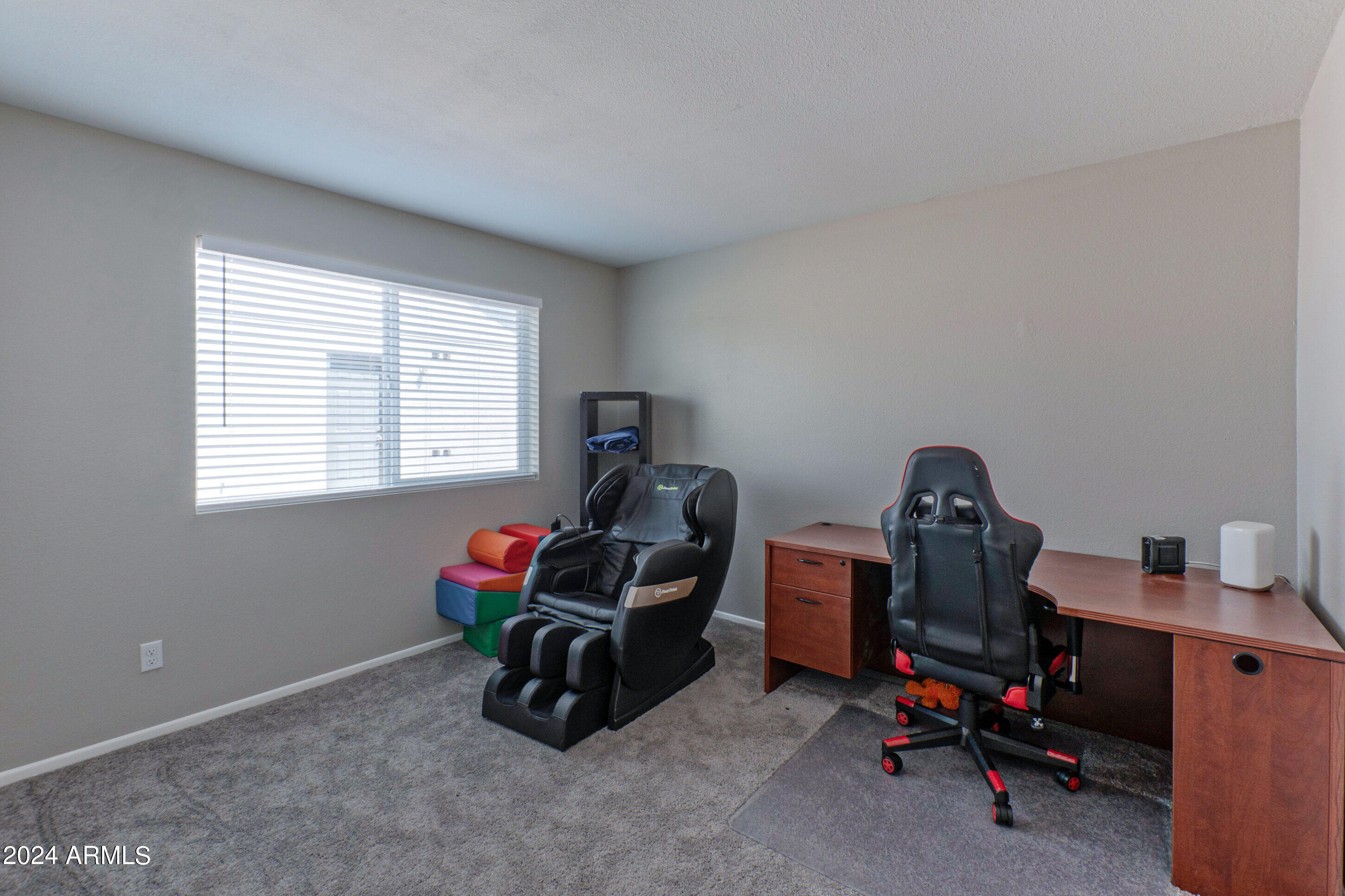4604 W LINDNER Drive