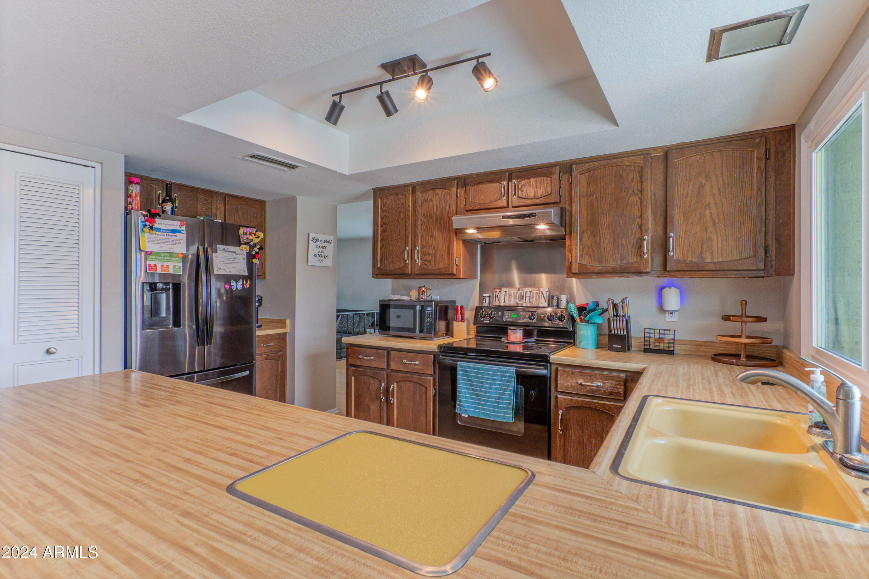 4604 W LINDNER Drive