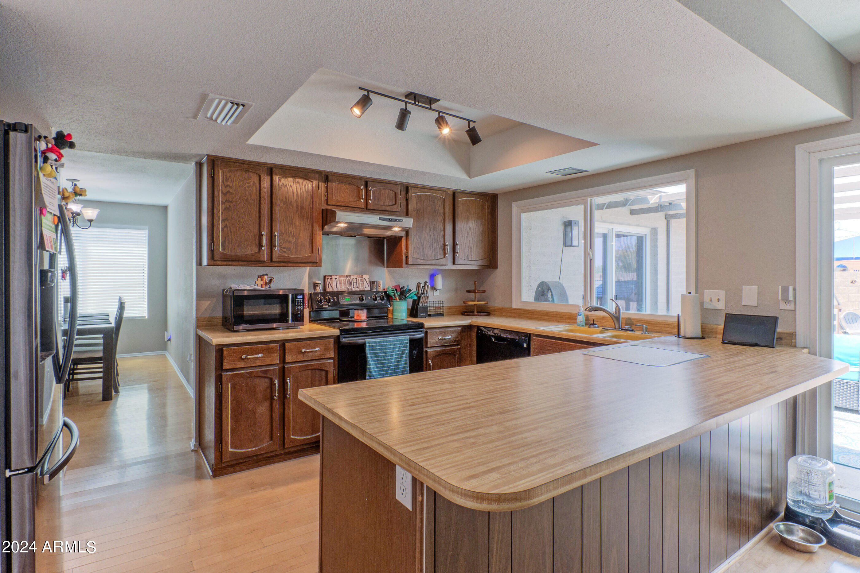 4604 W LINDNER Drive