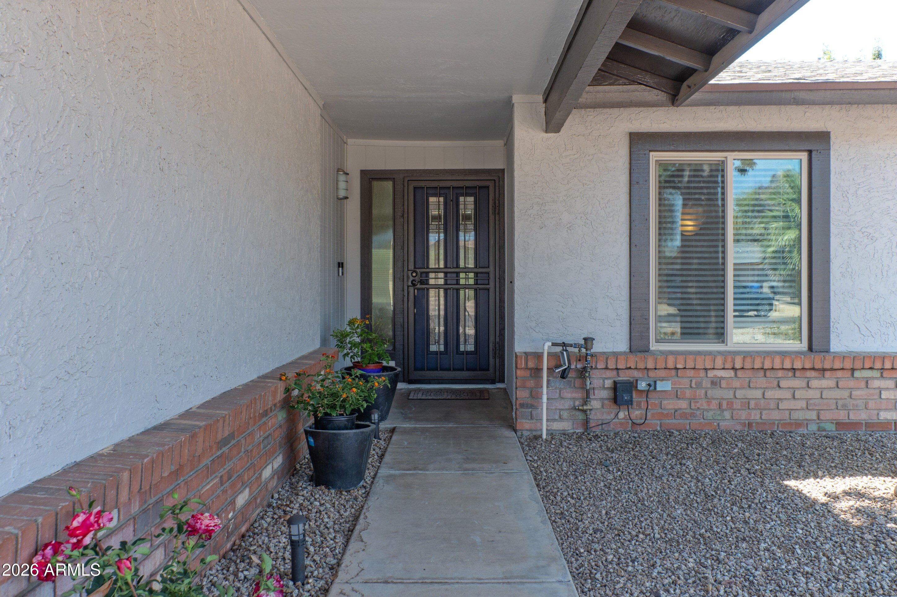 5149 E WALTANN Lane