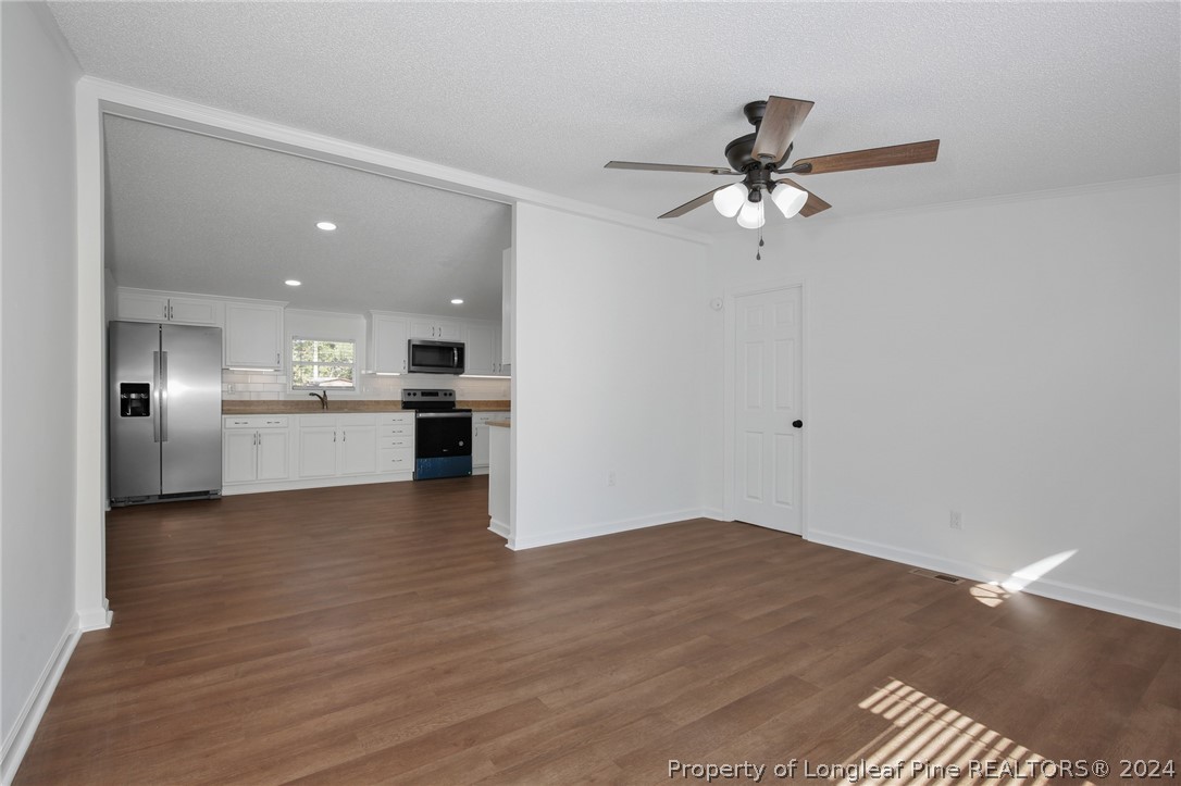 700 Mackay Court