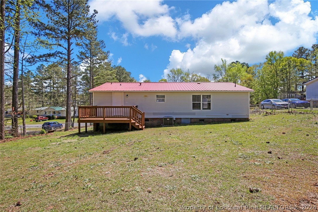700 Mackay Court
