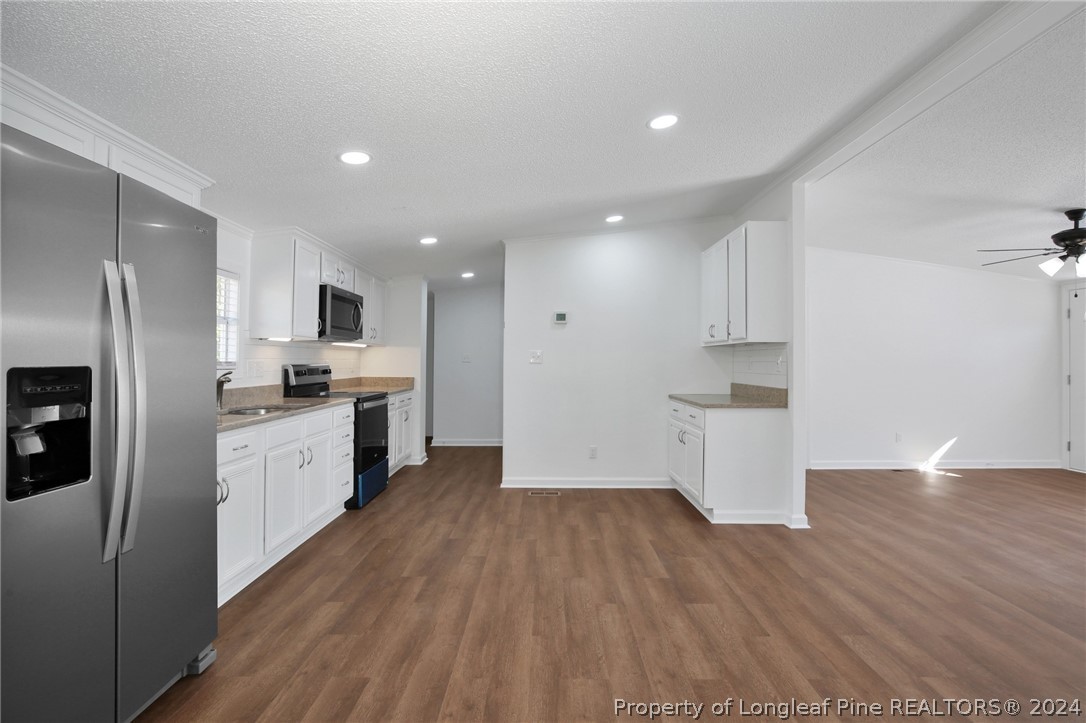 700 Mackay Court