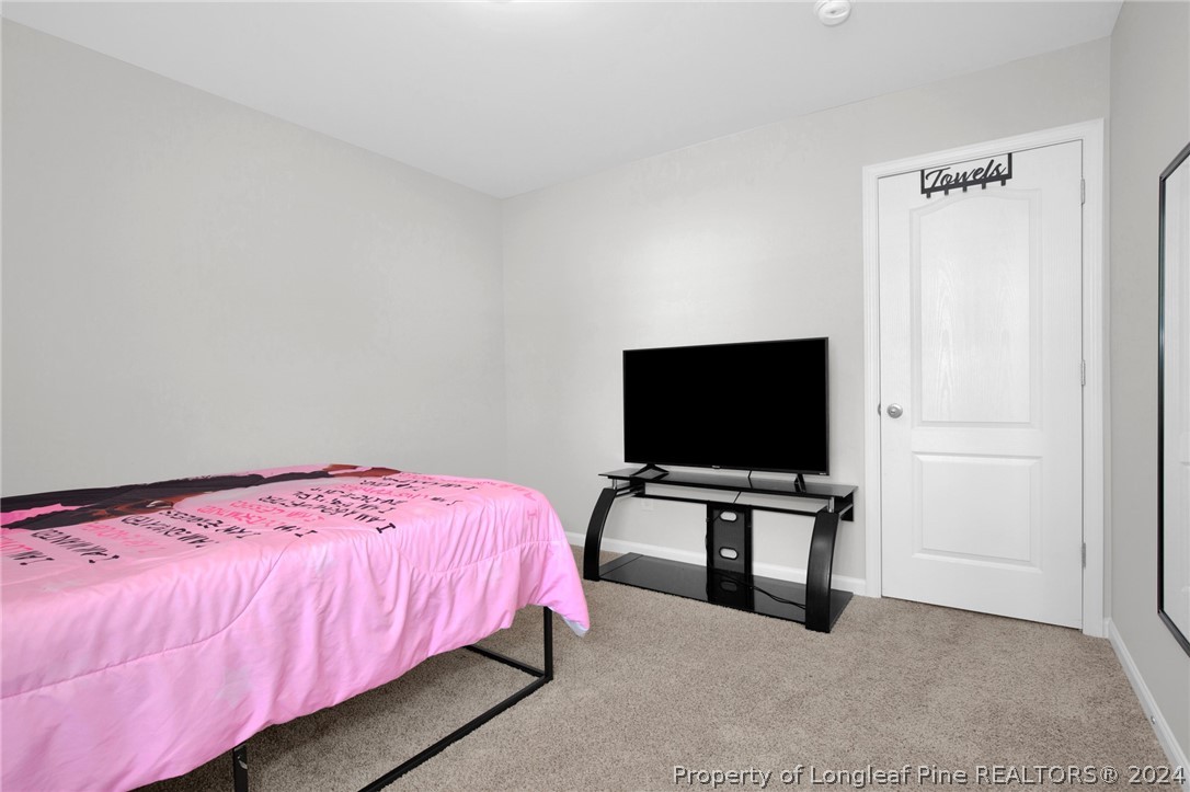 1713 Ennismore Road