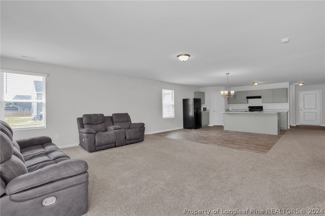 1713 Ennismore Road
