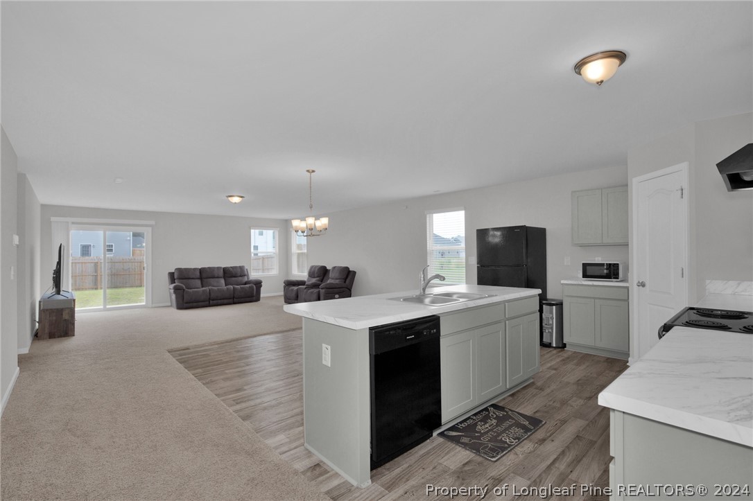 1713 Ennismore Road