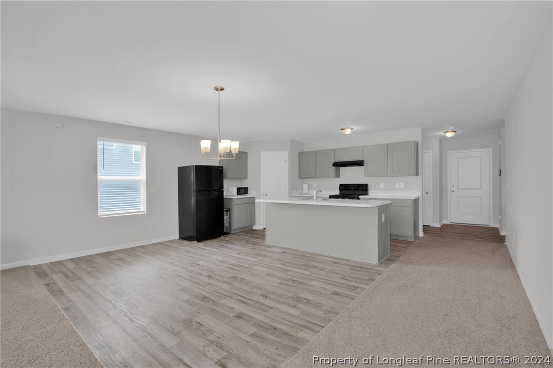 1713 Ennismore Road