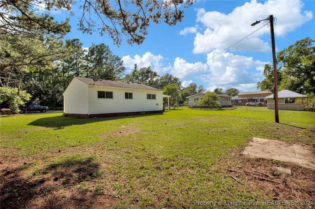 390 Wallace McLean Road