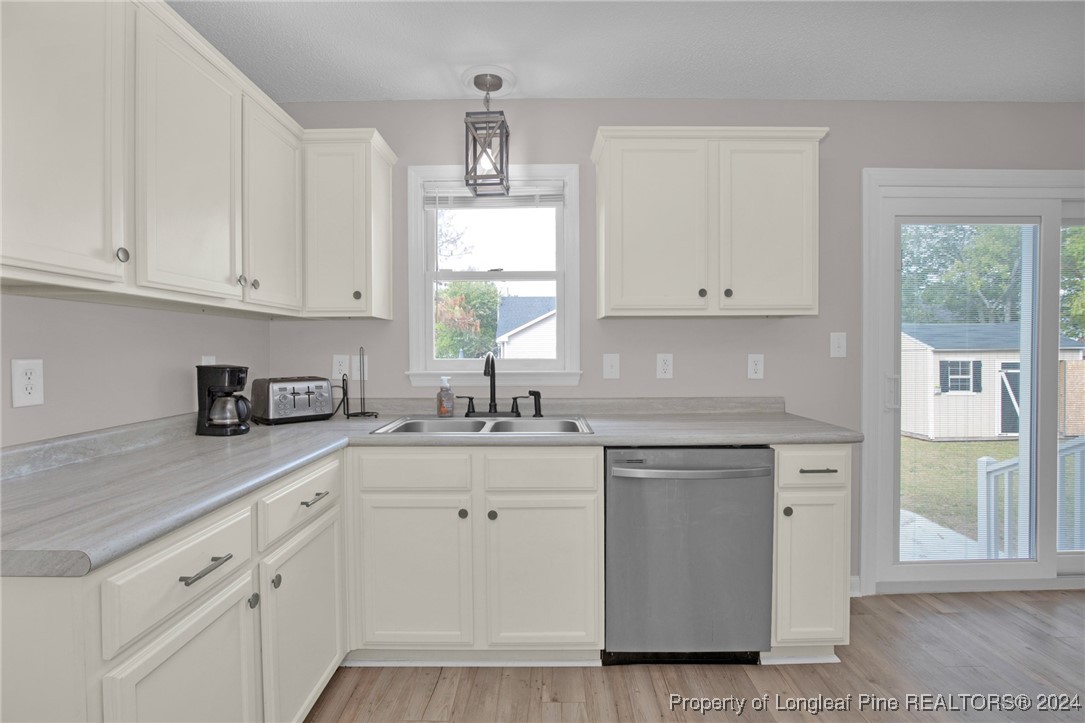 5235 Thackeray Drive
