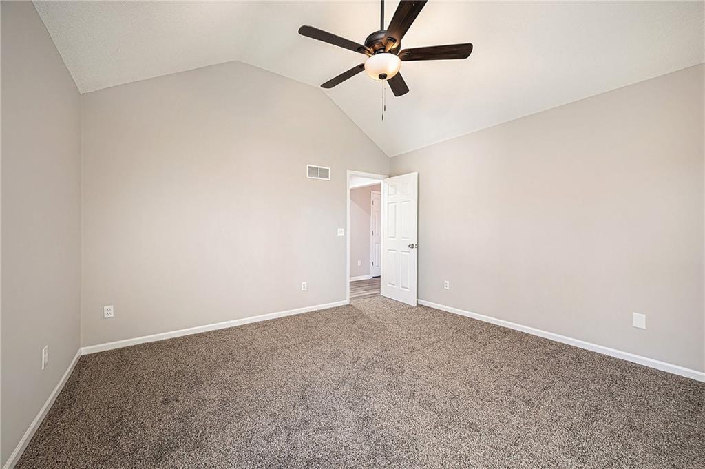 7119 N Robinhood Lane