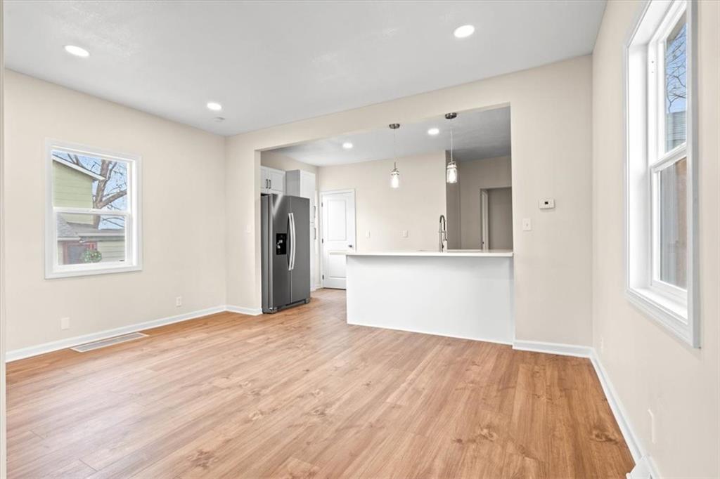 4123 S Minnie Street