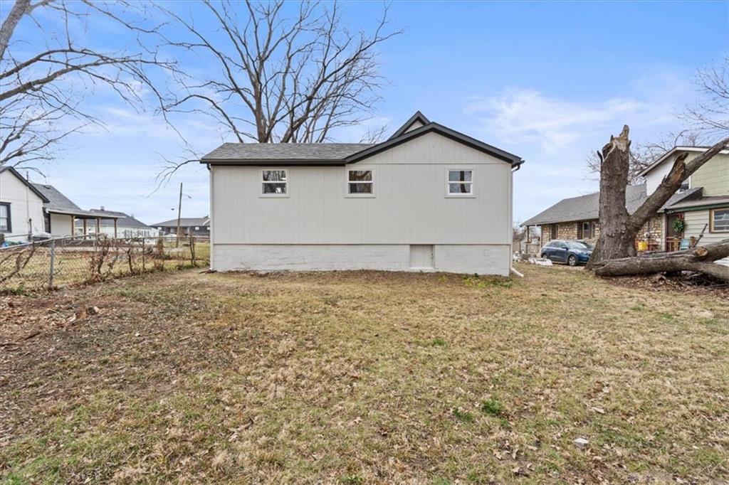 4123 S Minnie Street